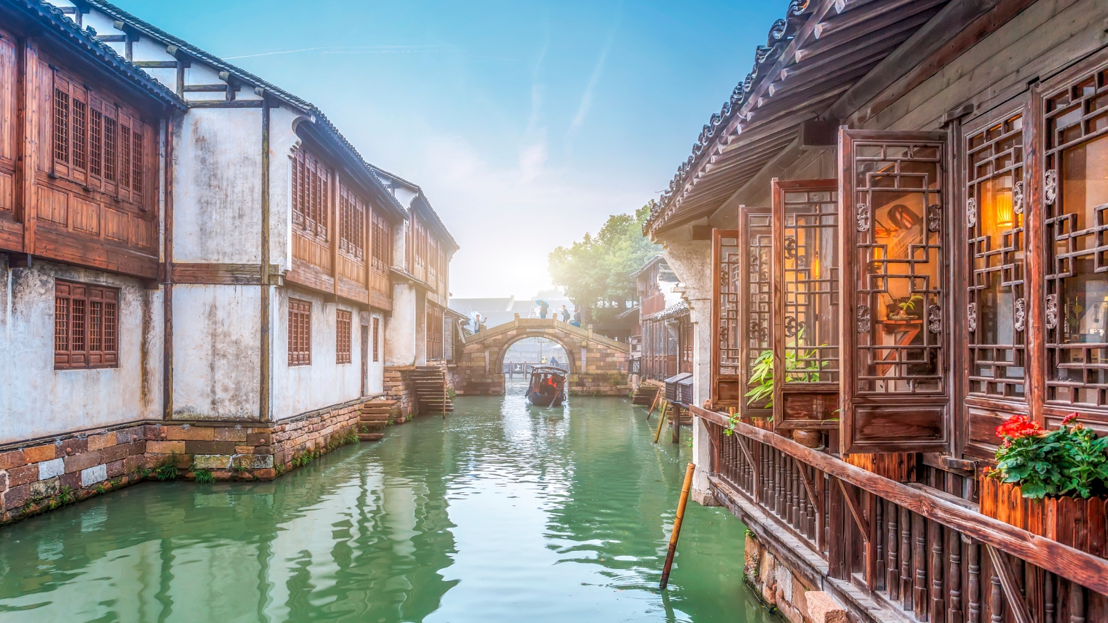 MỸ CẢNH GIANG NAM: THƯỢNG HẢI - Ô TRẤN - HÀNG CHÂU