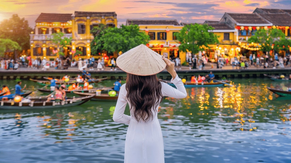 HÀNH TRÌNH DI SẢN ĐÀ NẴNG - HỘI AN - HUẾ