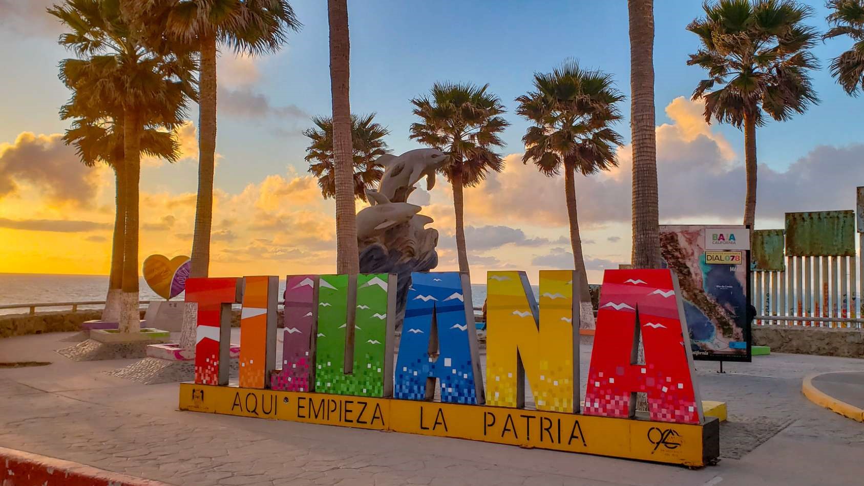 CUNG ĐƯỜNG VĂN HÓA VÀ SẮC MÀU: MỸ - MEXICO