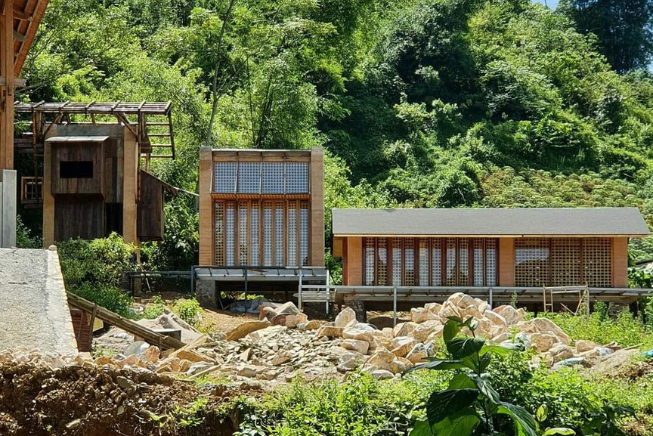Nhà đất nện Hòa Bình