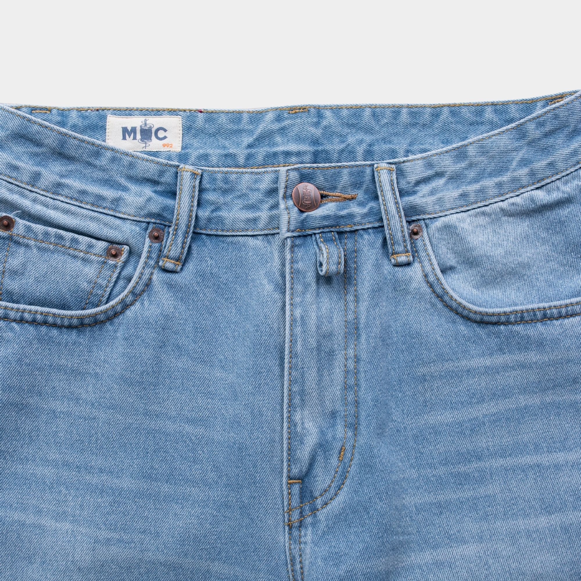 992 Straight Fit Jeans (LightBlue)
