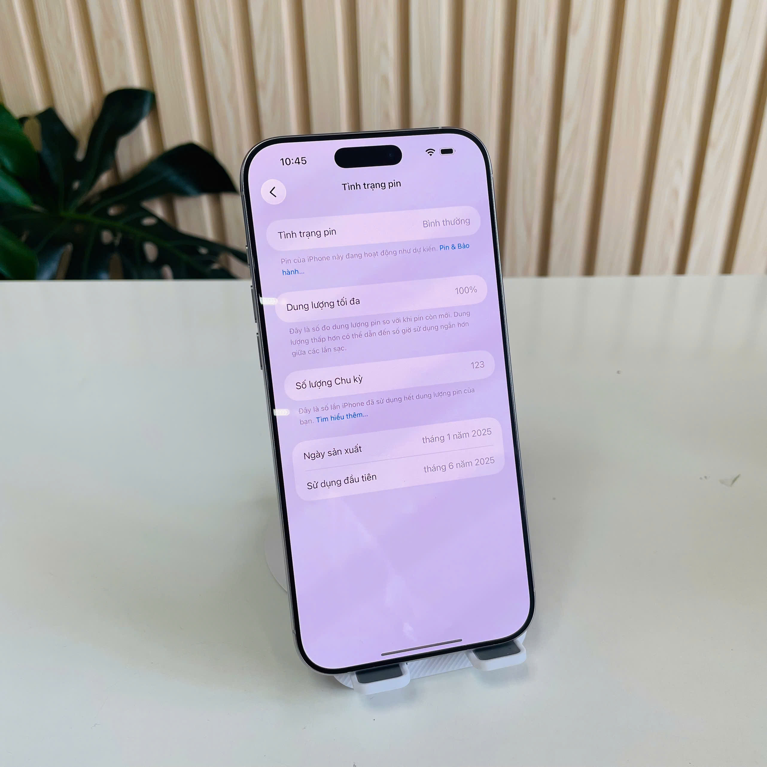 📱 iPhone 16 Pro Max Quốc Tế 256GB Pin 100% Màu Trắng Đẹp 98% Kèm Sạc 30W