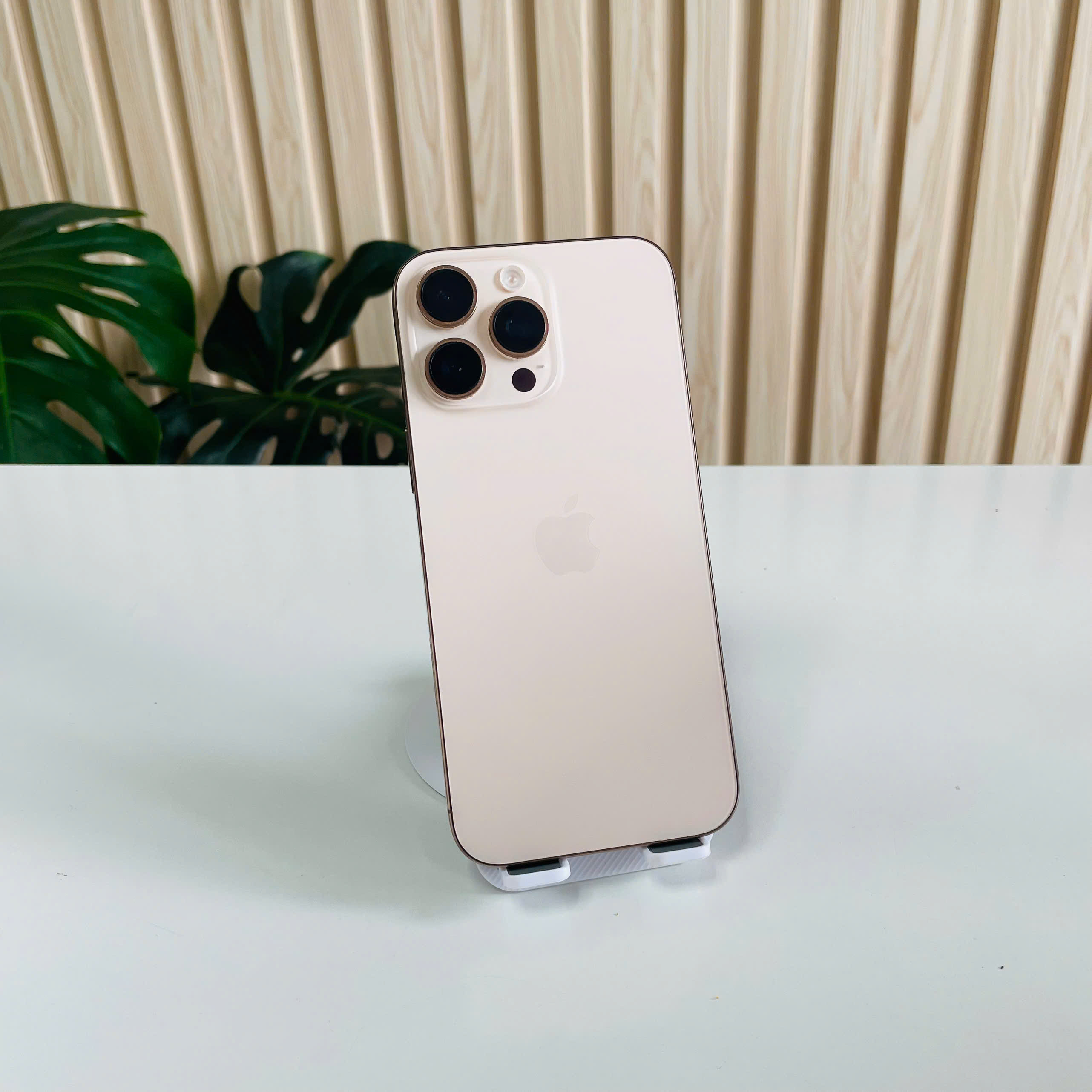 IPHONE 16 PRO MAX QUỐC TẾ 256GB PIN 90 MÀU SA MẠC - NGUYÊN ZIN