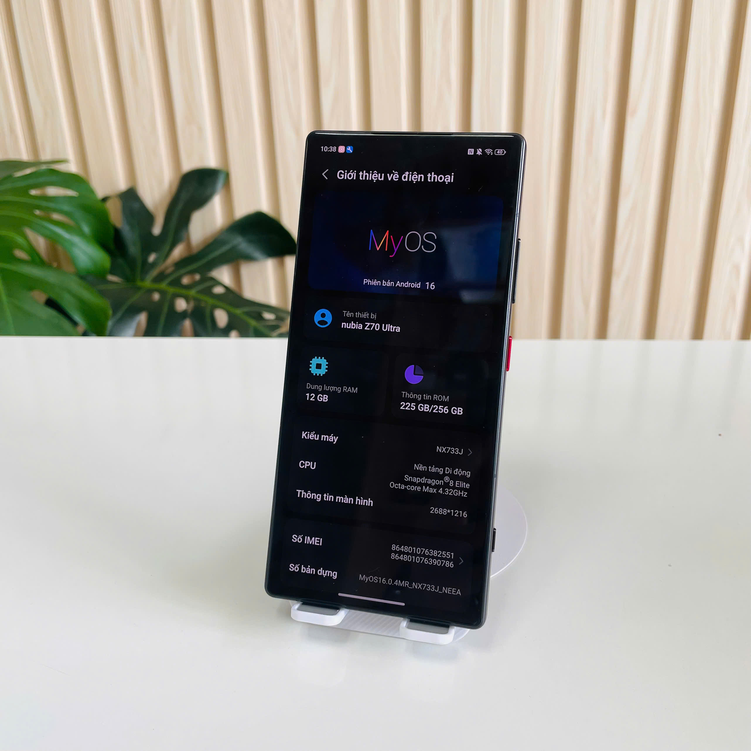 ZTE Nubia Z70 Ultra – Chính Hãng 12/256GB -  Màn hình 144Hz siêu mượt  Màu Đen Đẹp 98%