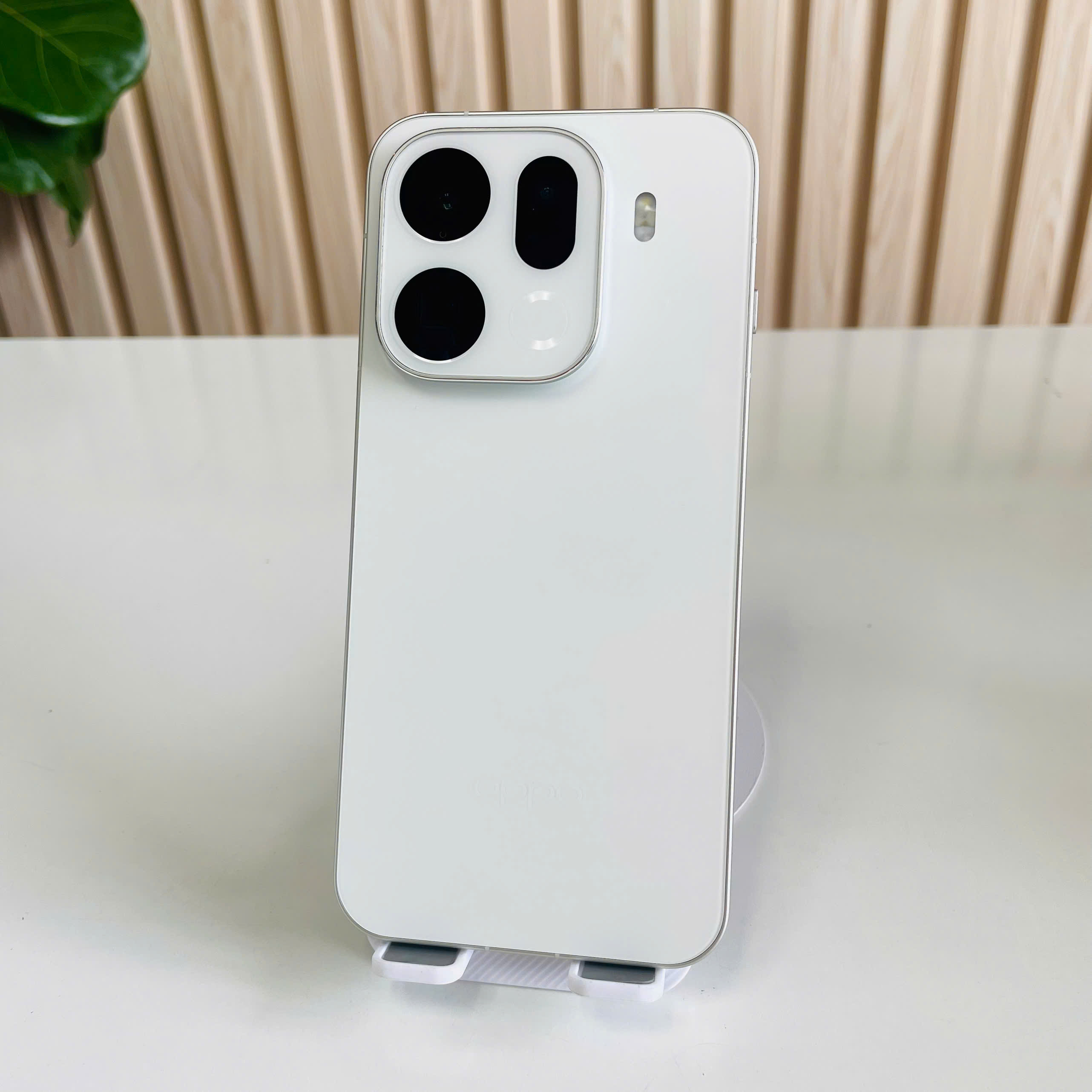 🔥 OPPO FIND X9 PRO – 16/512GB Trắng Đẹp 98+ Pin 100% Fullbox
