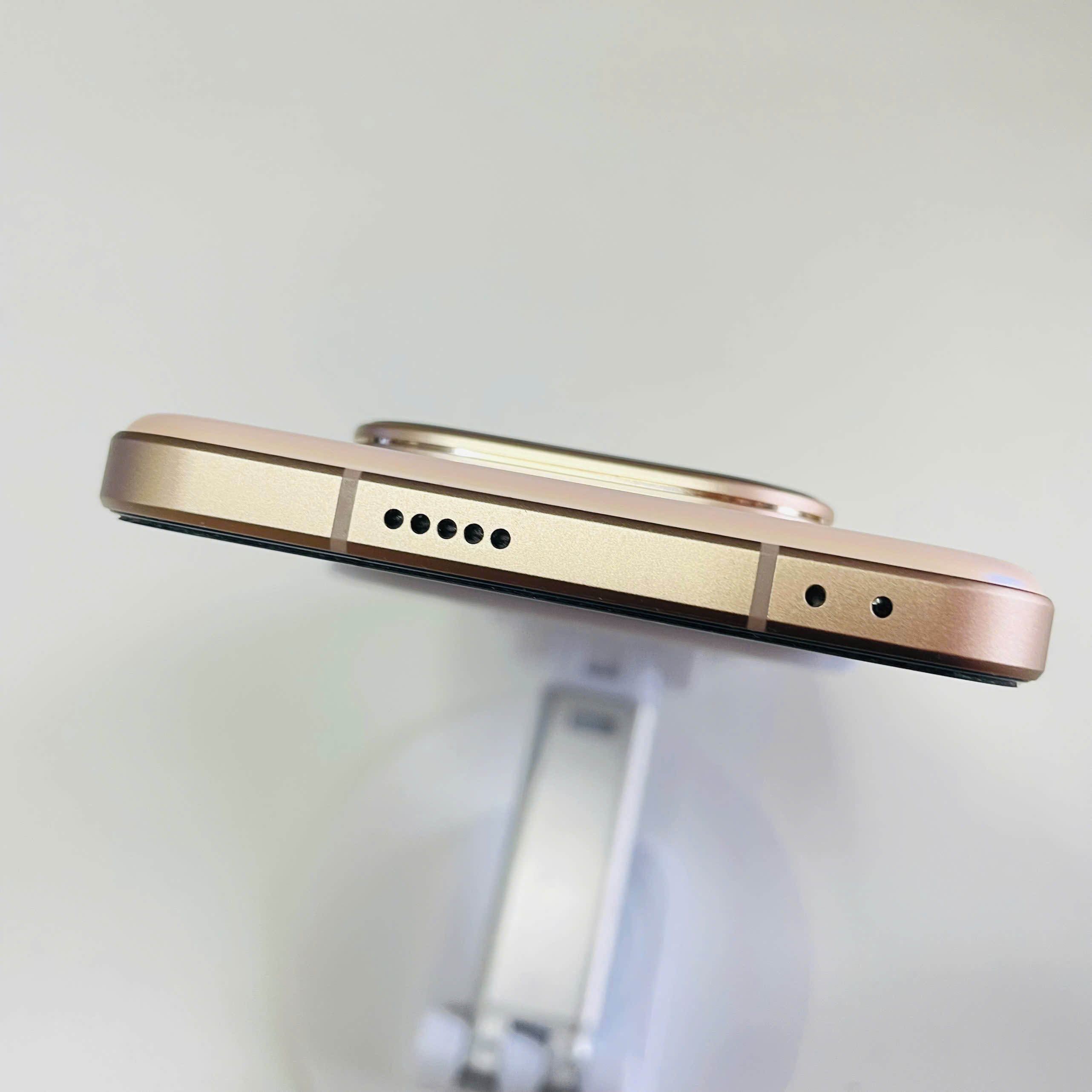 Honor GT Pro 12/256GB Vàng Đồng  Đẹp 99% Pin 100% Fullbox