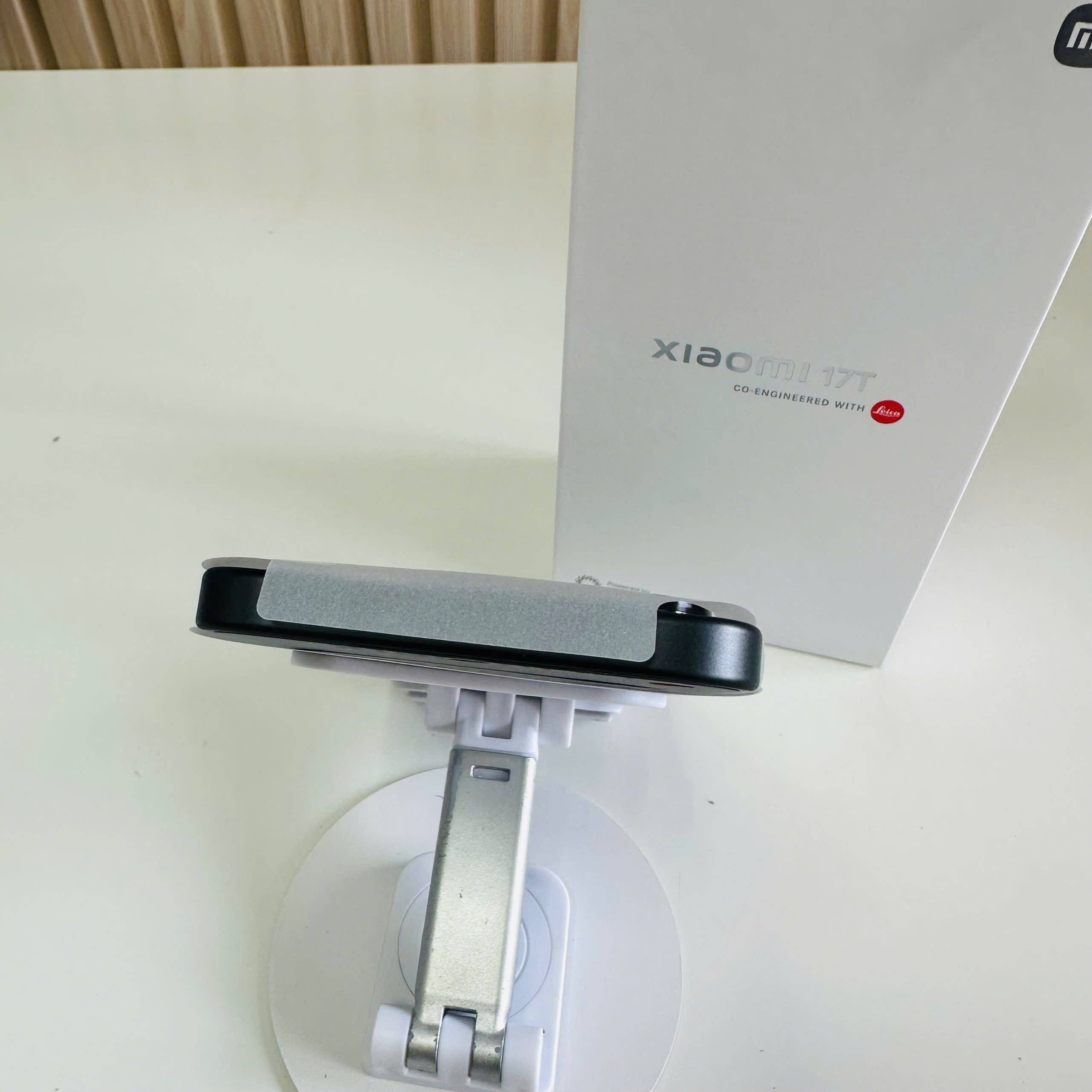 Xiaomi 17T Chính Hãng 12/512GB đen New khui seal Fullbox