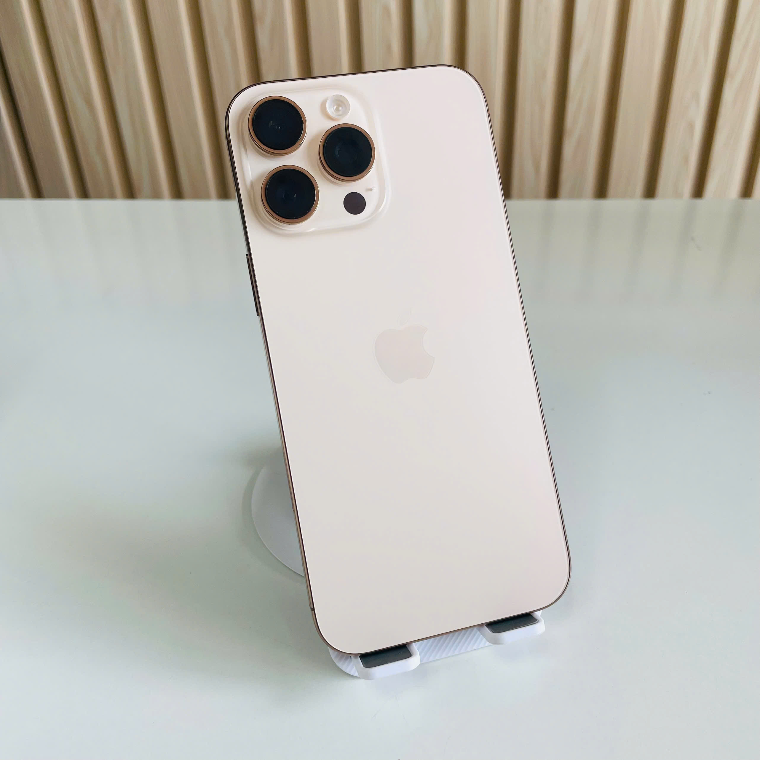 IPhone 16 Pro Max VN 256GB Sa mạc đẹp 98+ Pin 90