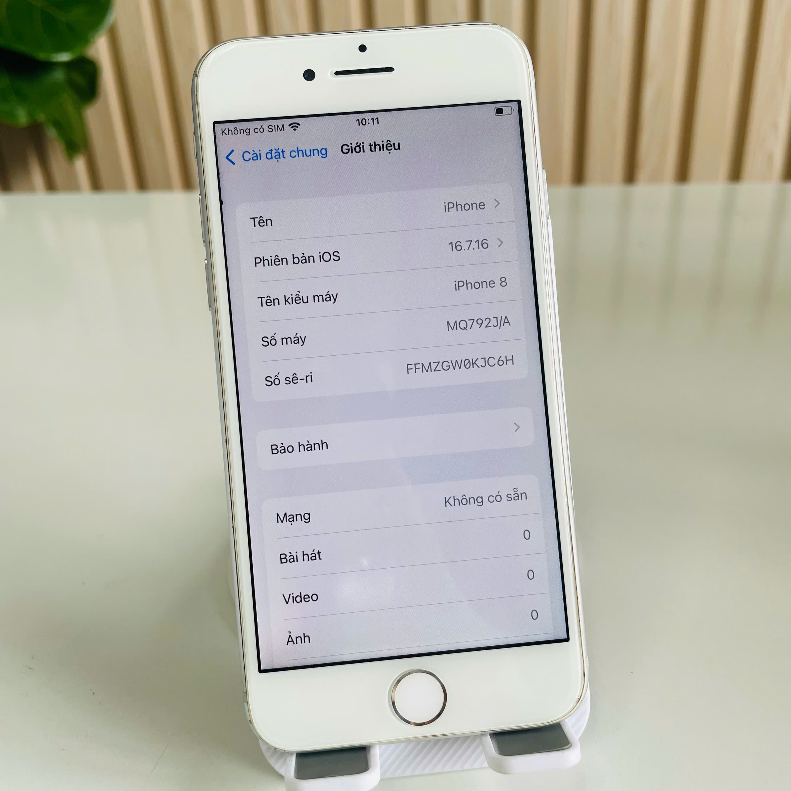IPhone 8 J/A 64GB Trắng Pin 100 PT Đẹp 97% Màn Ép Kính, Màn có Đốm Đen