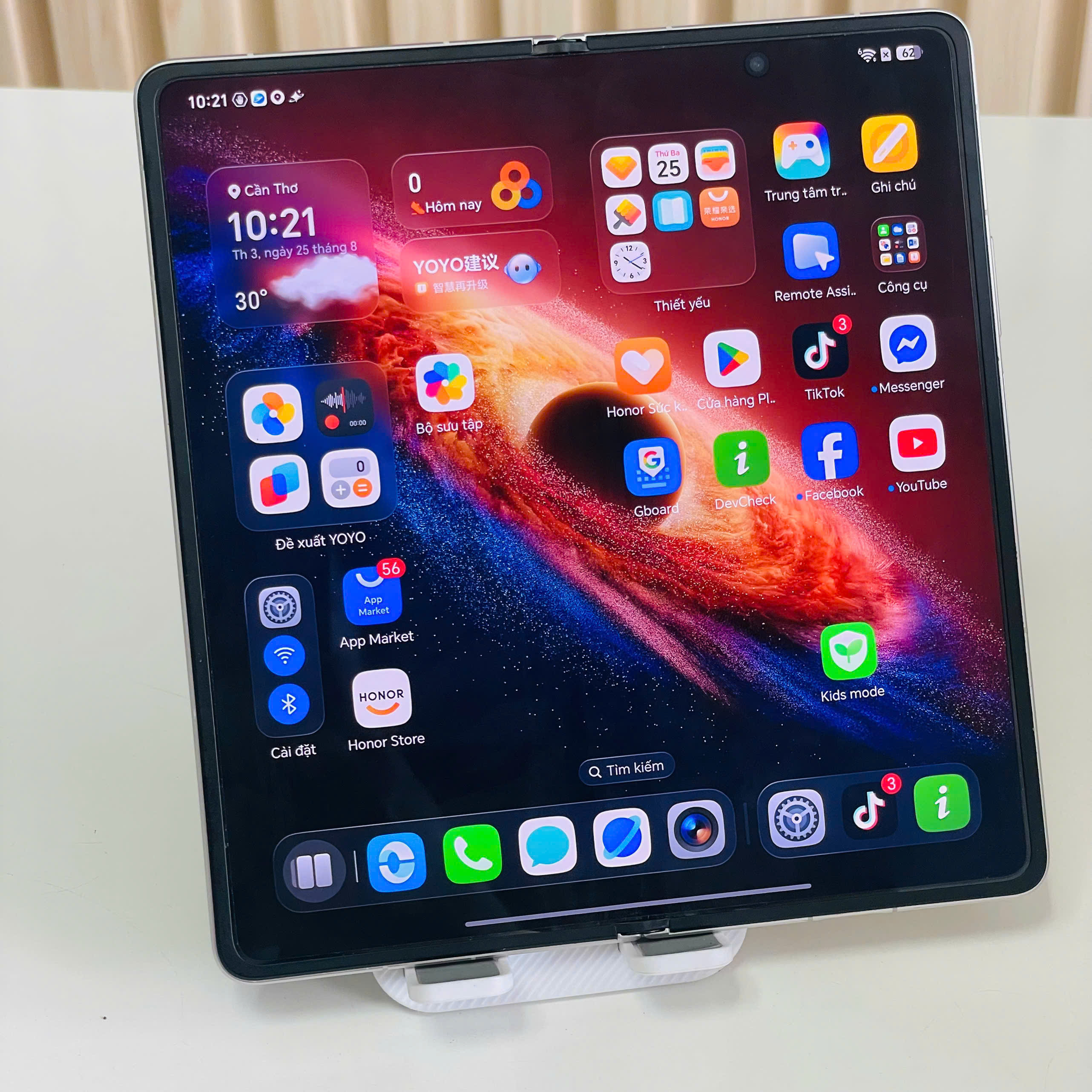🔥 HONOR MAGIC V6 – 12GB/512GB Trắng Đẹp 99% Pin 100%