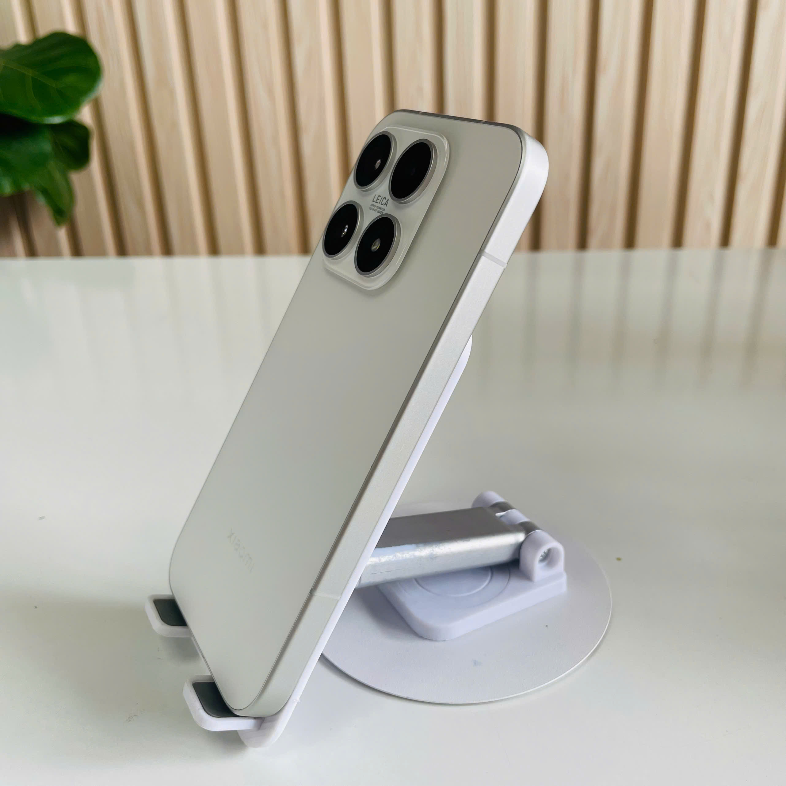 Xiaomi 17 5G 12/256GB Trắng đẹp 98% Pin 99% Fullbox