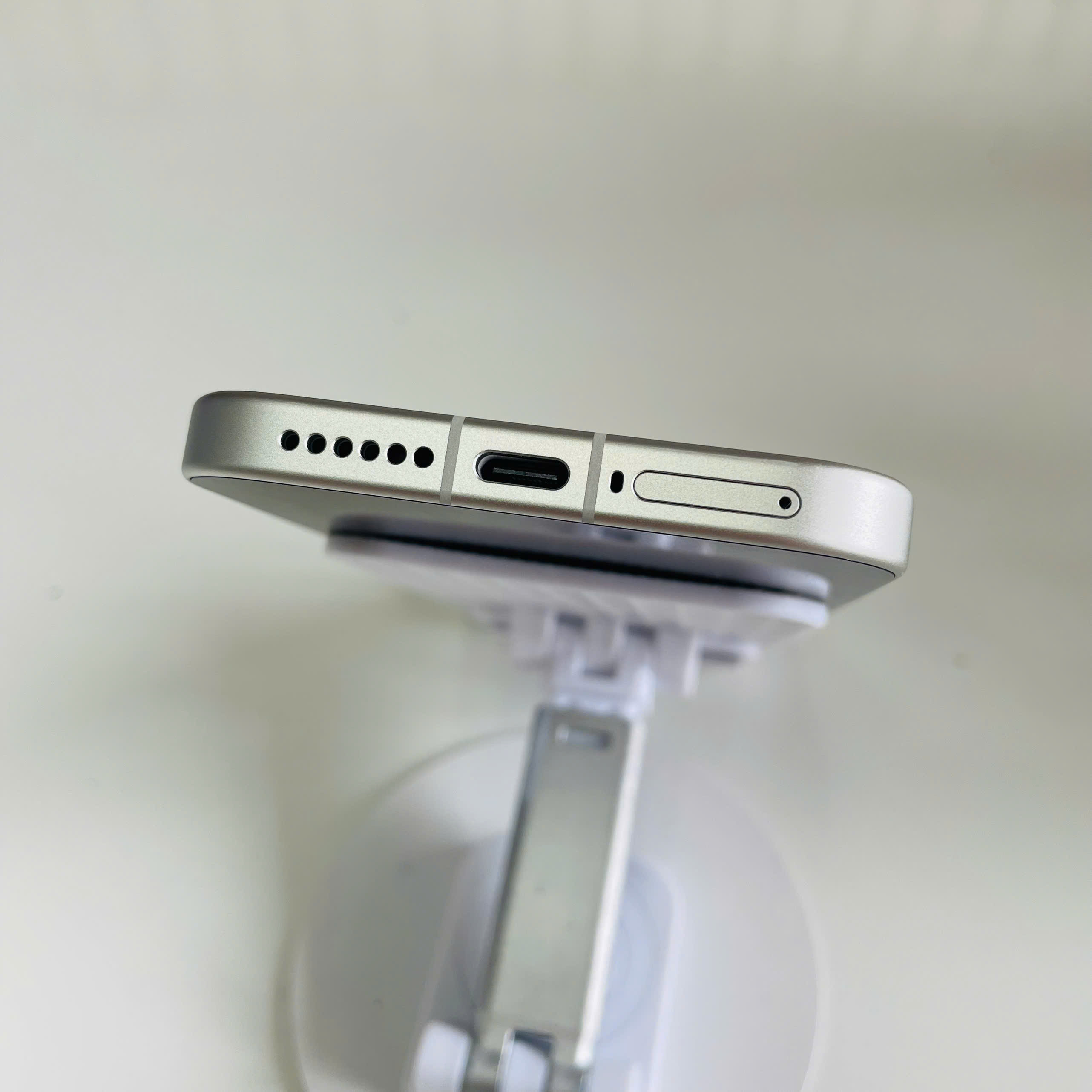 Xiaomi 17 5G 12/256GB Trắng đẹp 98% Pin 99% Fullbox
