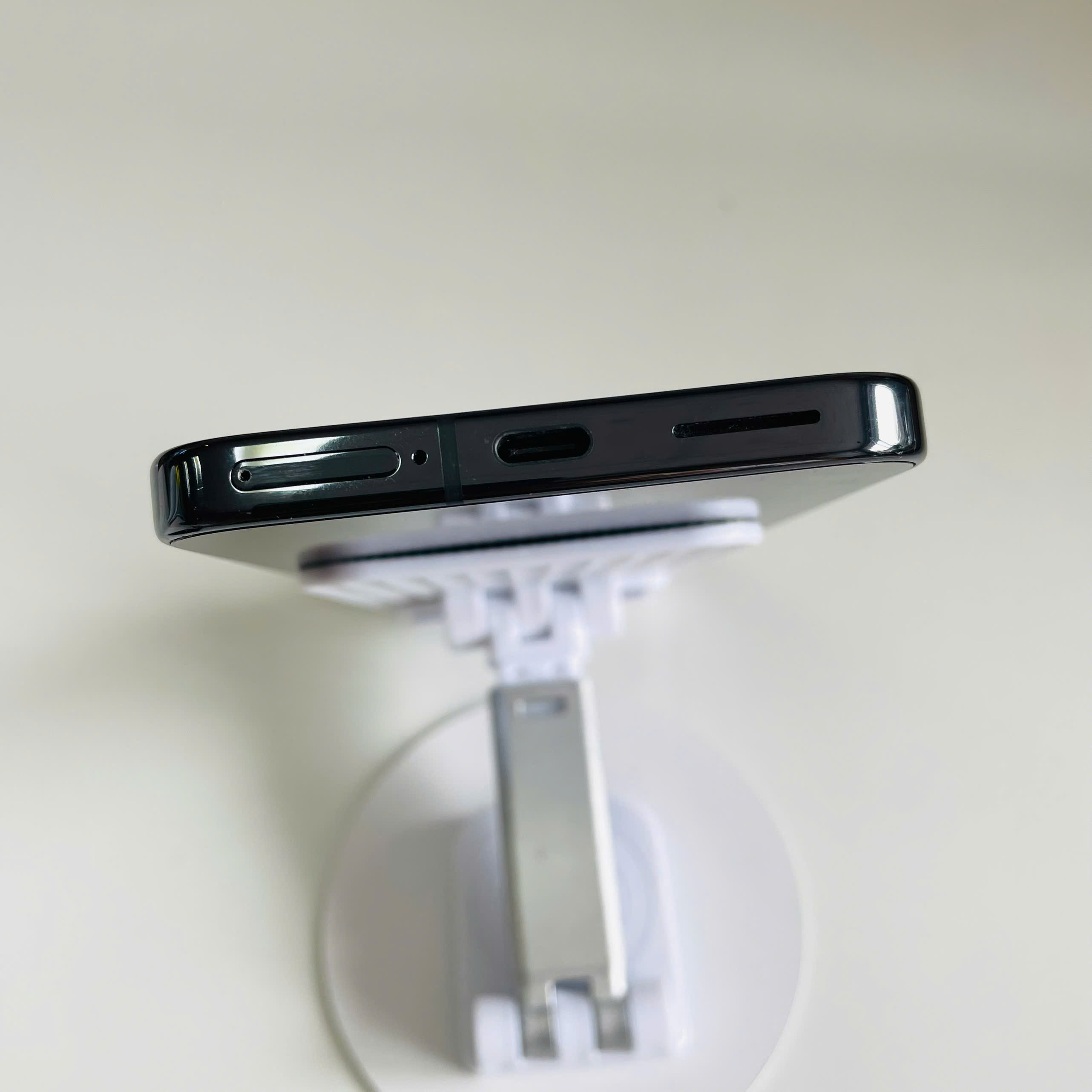 Google Pixel 9 Pro XL Quốc Tế 16/128GB Đen Đẹp 98% Pin 92% Kèm sạc 30W