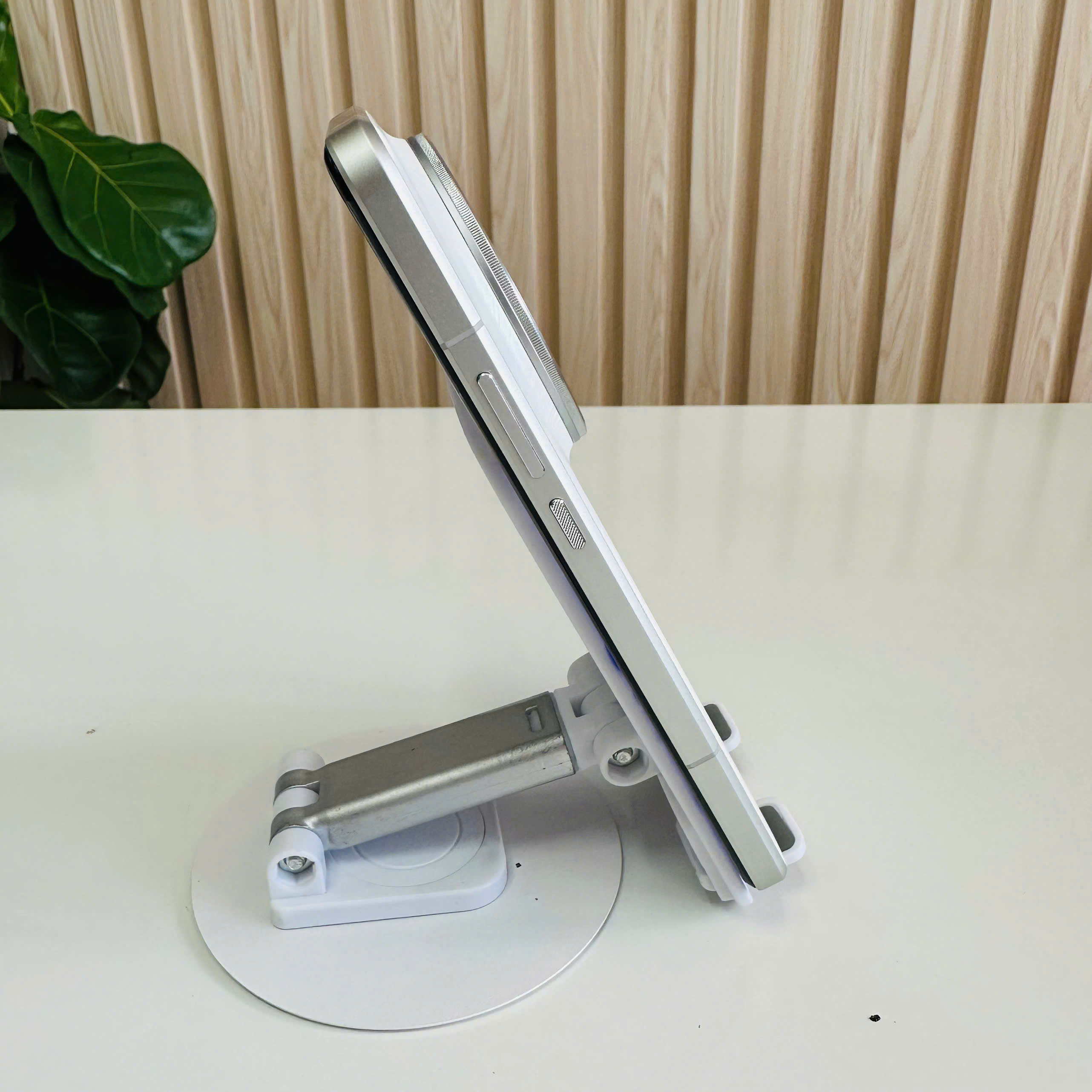 Xiaomi 15 Ultra 12/256GB trắng Đẹp 99% Fullbox