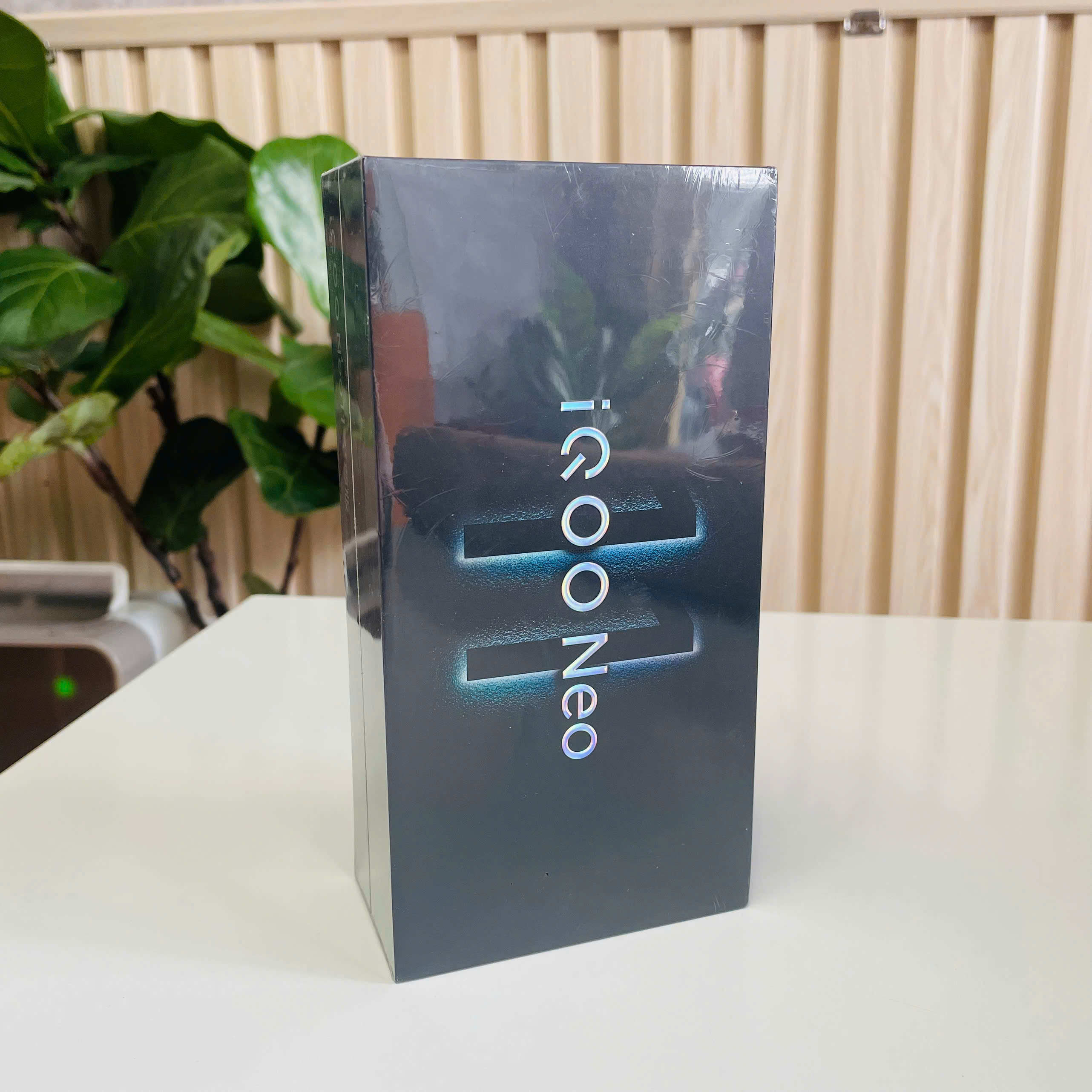 IQOO Neo 11 Ultra 12/256GB xanh new seal Fullbox