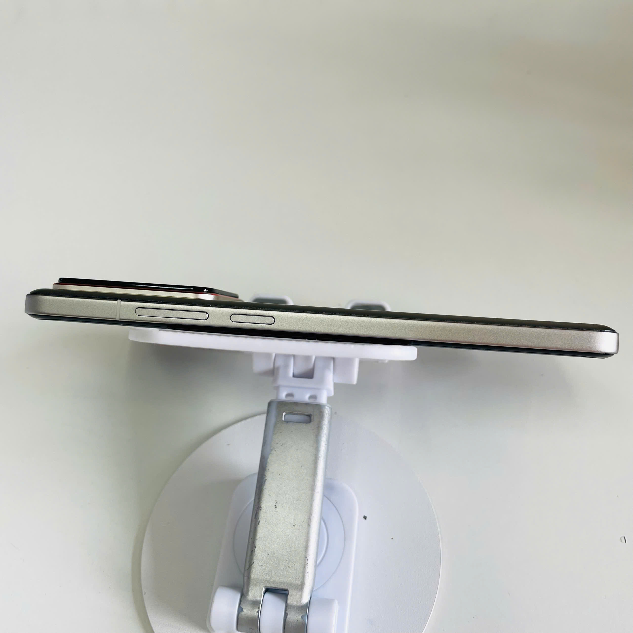 🔥 REALME GT 7 PRO 16/512GB Titan Đẹp 98+ Pin 87% Kèm sạc 30W