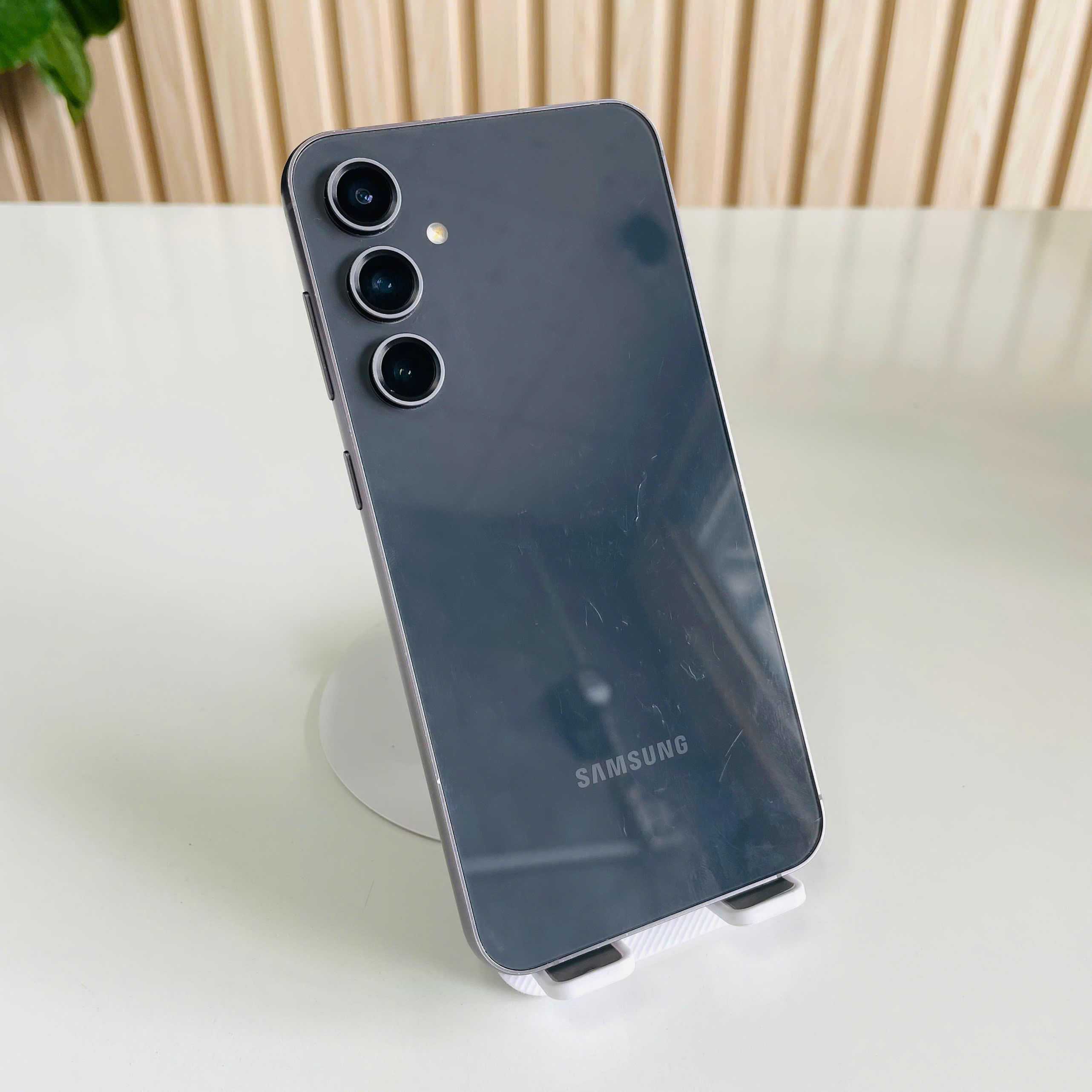 Samsung S23 FE Hồng Kông 8/256GB Đen Đẹp 98%