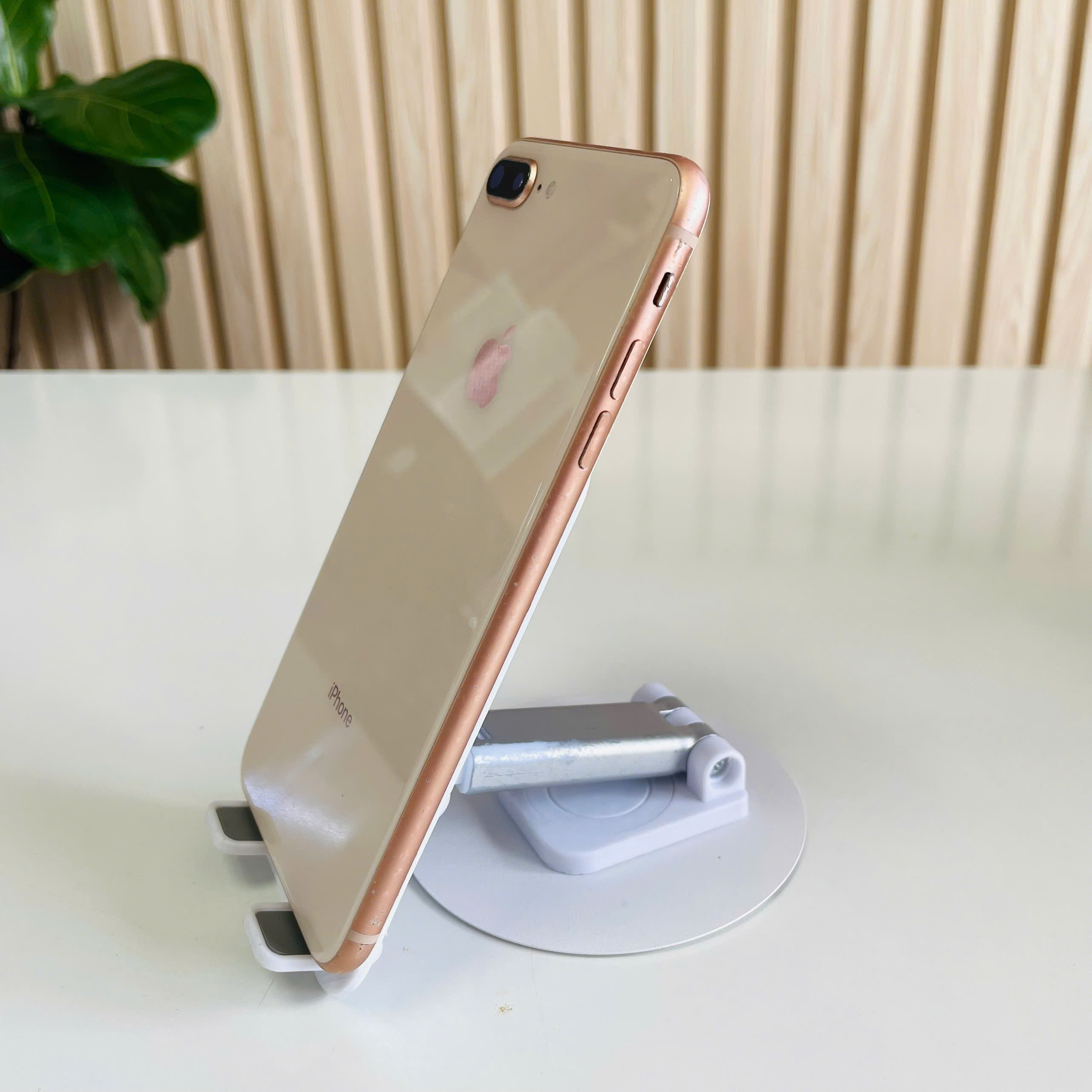 IPhone 8 Plus Việt Nam 64GB Vàng Đẹp 98 Pin 93 PT