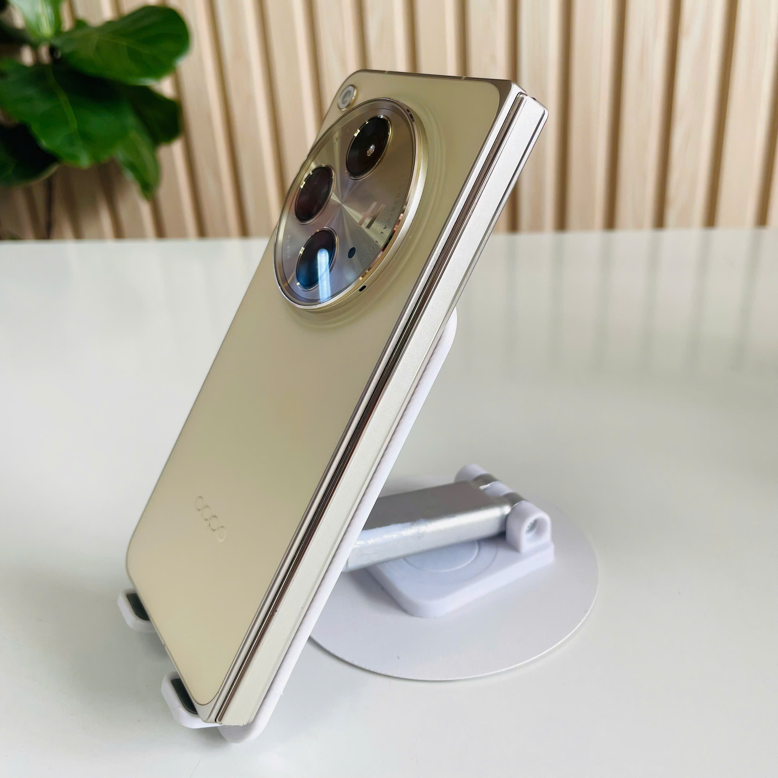 Oppo Find N3 Quốc Tế 16/512GB Gold Pin 95% Đẹp 98% Box không Sạc