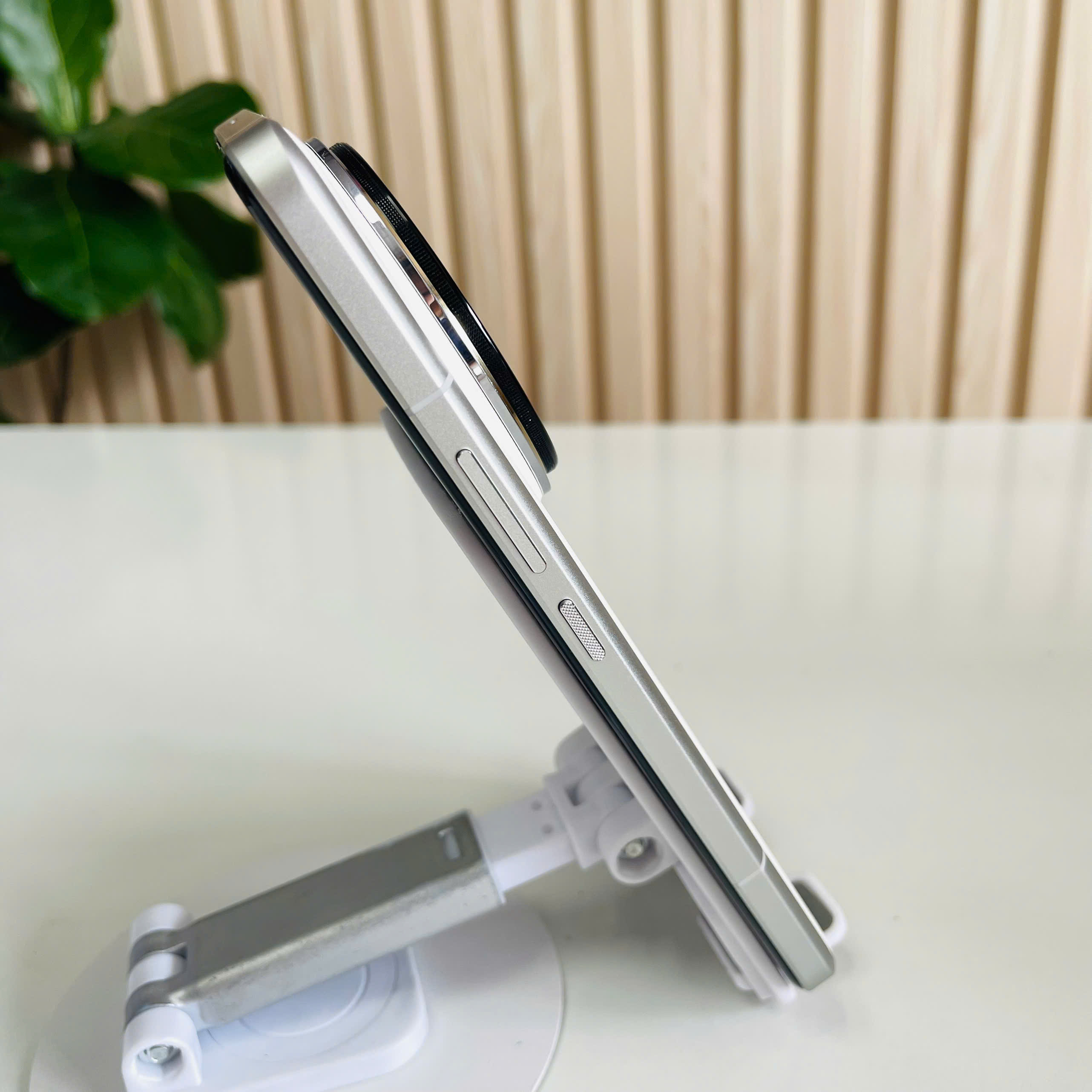 Xiaomi 14 Ultra Chính Hãng 16/512GB Trắng Đẹp 98+% Fullbox sạc 90w Còn bảo hành
