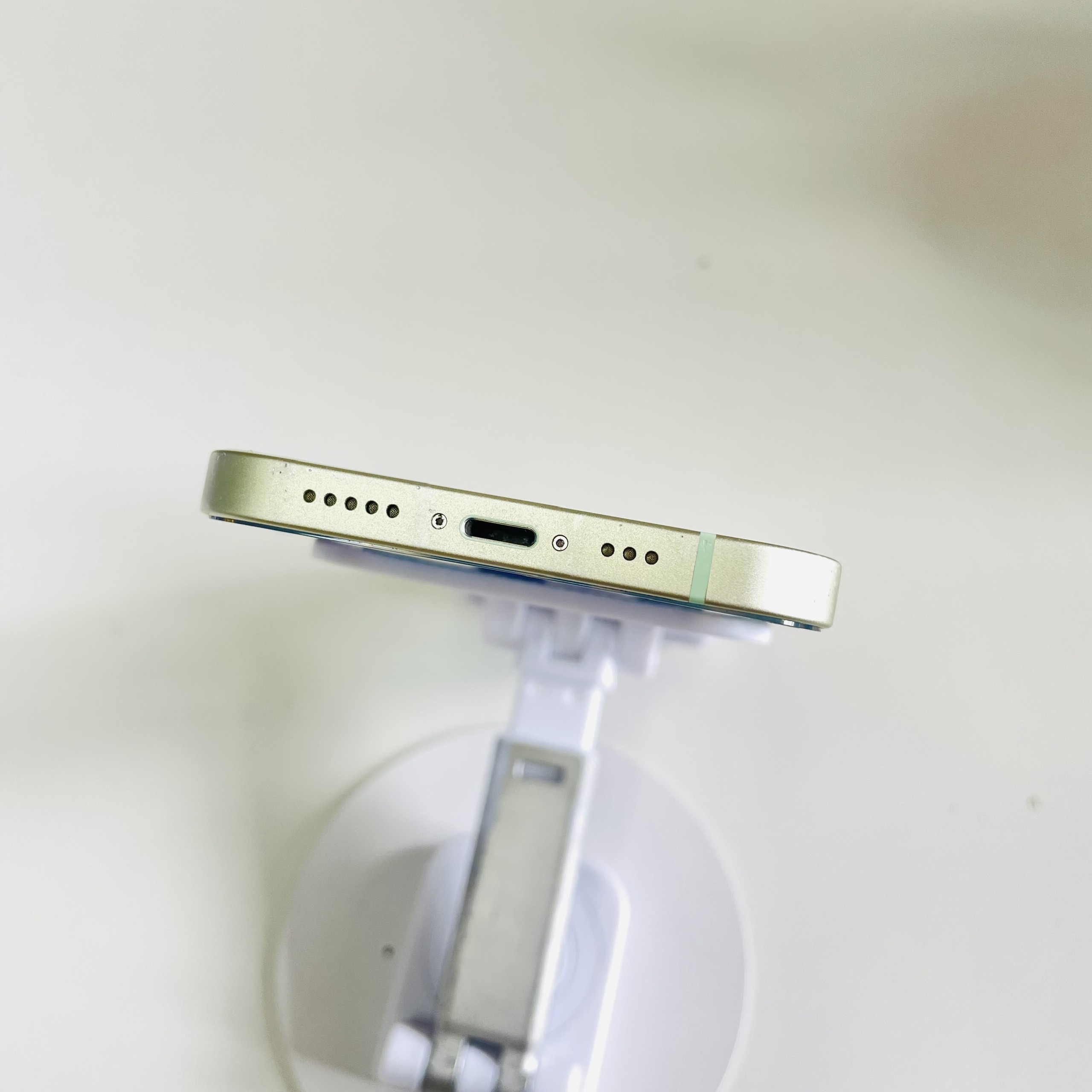Iphone 12 Mỹ 64GB Xanh Pin 100 Đẹp 98% Lưng Thay, đánh kính