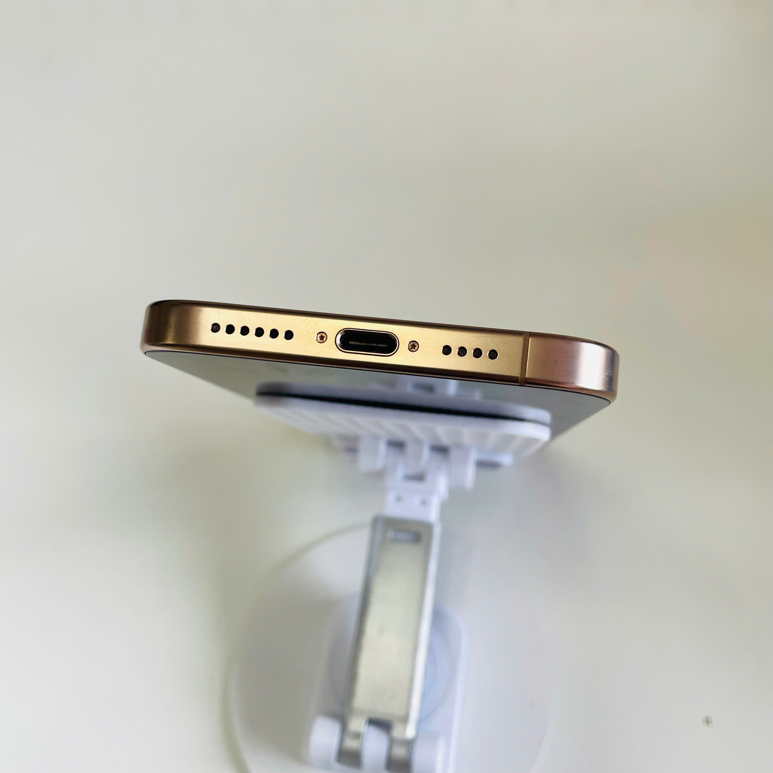Iphone 16 Pro Max Việt Nam 256GB sa mạc Pin 89% Đẹp 98%