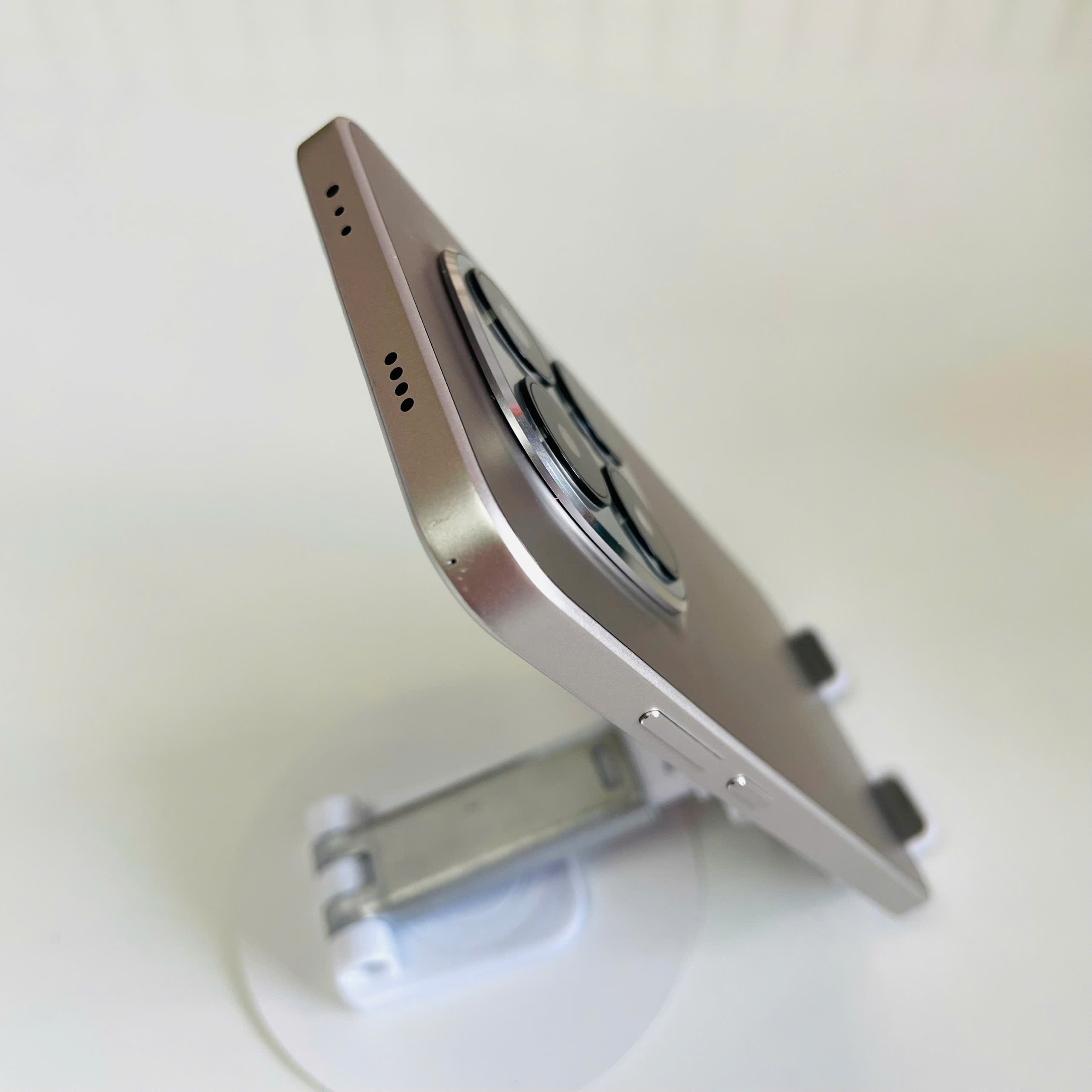 Redmi Note 15 Pro 5G Chính Hãng 12/512GB Titan Pin 99% Đẹp 98%
