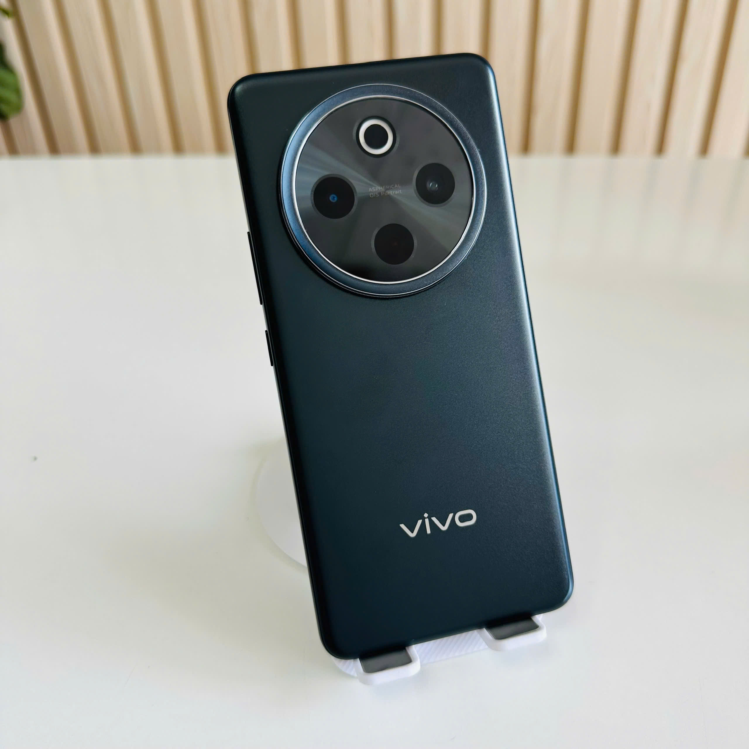Vivo Y300 Pro Plus 12/256GB đen Đẹp 98+% Pin 100%