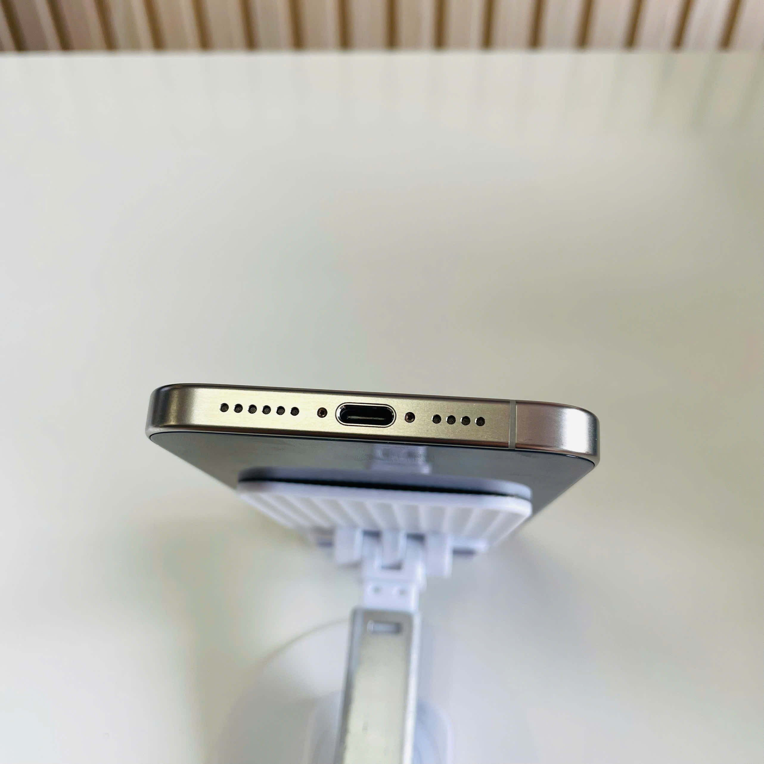 Iphone 15 Pro Max Việt Nam 256GB TiTan Pin 82% Đẹp 98%