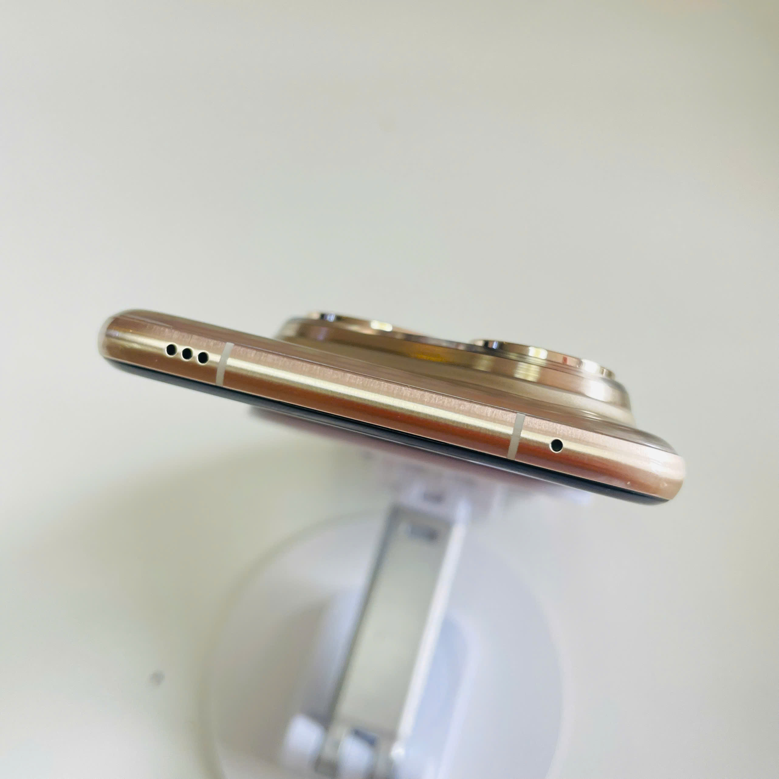 🔥 HUAWEI PURA 80 ULTRA QUỐC TẾ 16/512GB Pin 100 Đẹp 99 Màu Gold Kèm sạc 30W
