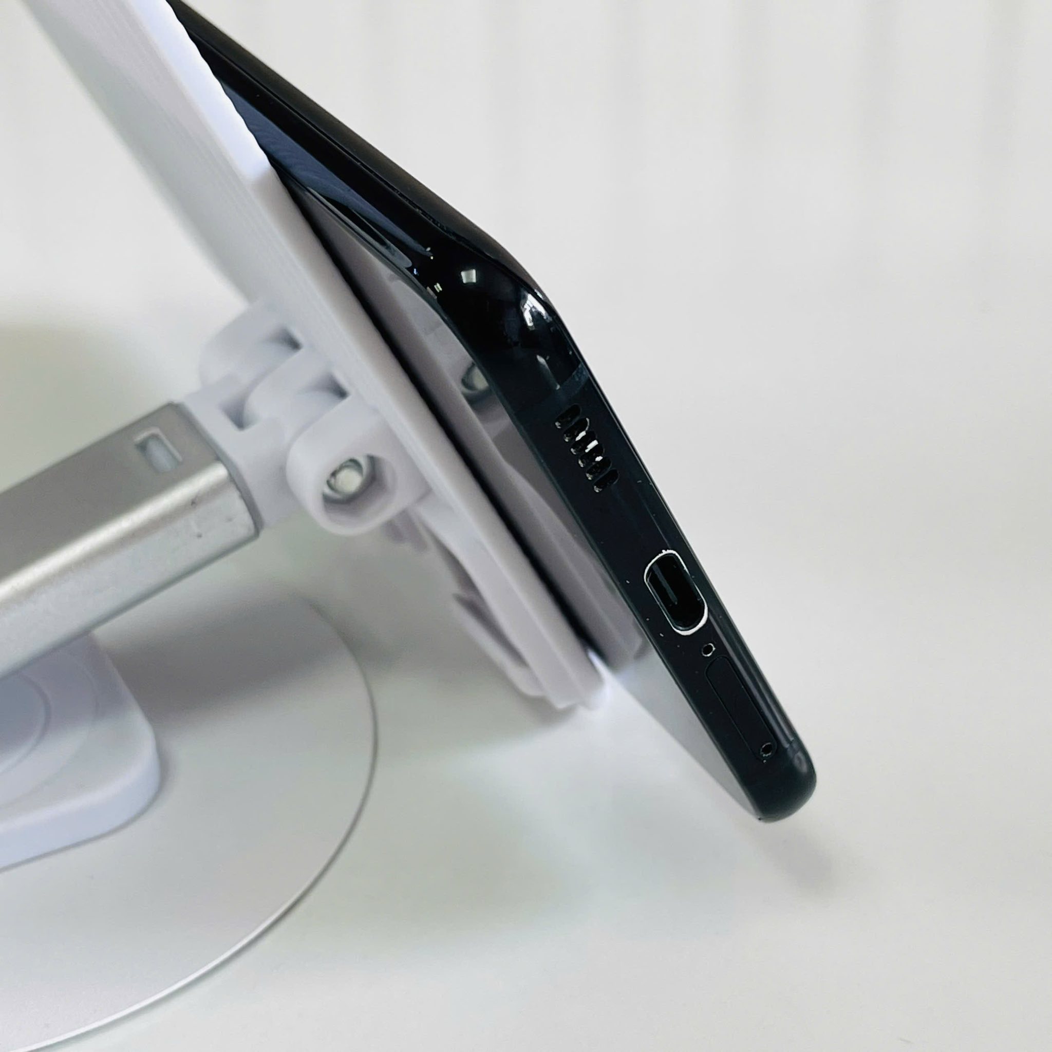 SAMSUNG GALAXY S21 PLUS 5G – BẢN 8/128GB Màu Đen Đẹp 98% Kèm Sạc 30W