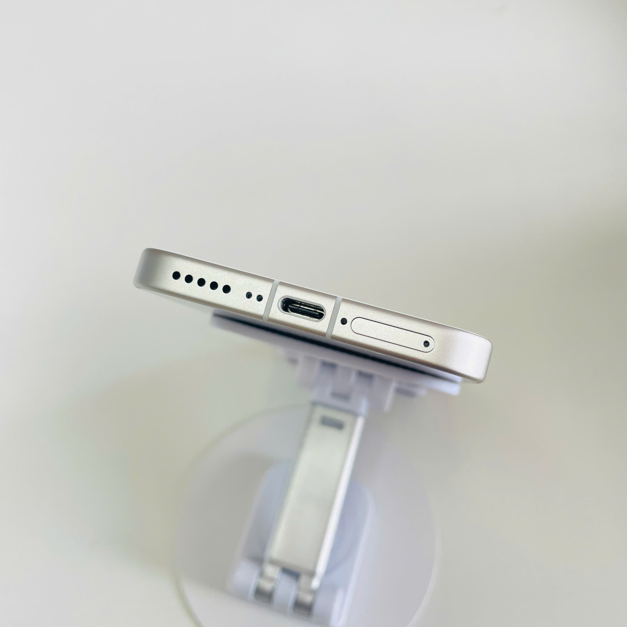 VIVO S50 PRO MINI 🔥Like New 12/256GB Đẹp 99% Fullbox Màu Trắng