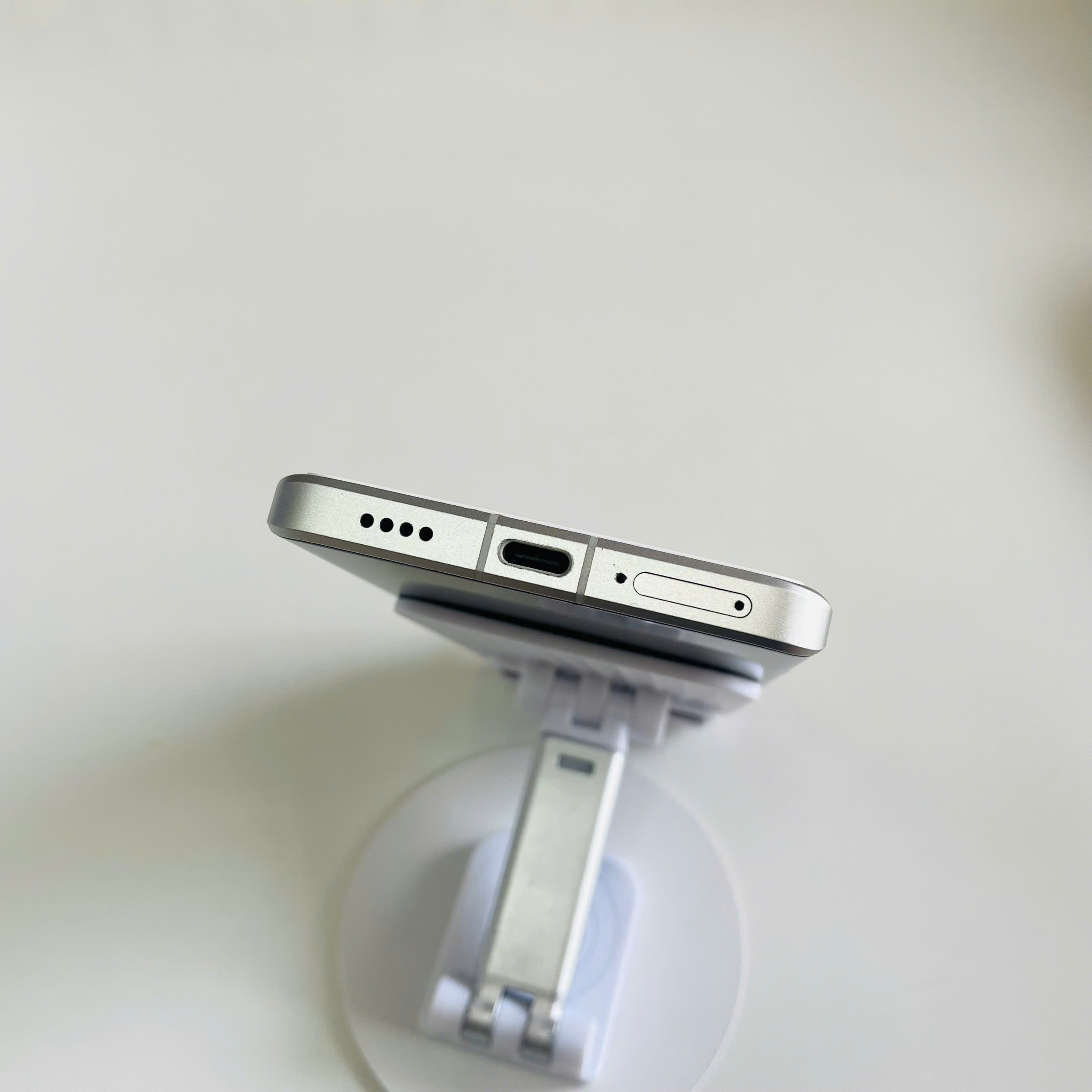 📱 Xiaomi 13 Ultra 5G Rom Gốc – 12/256GB | Màu Trắng | Fullbox Sạc 90W Đẹp 97+ Hỗ trợ Fix Thông Báo