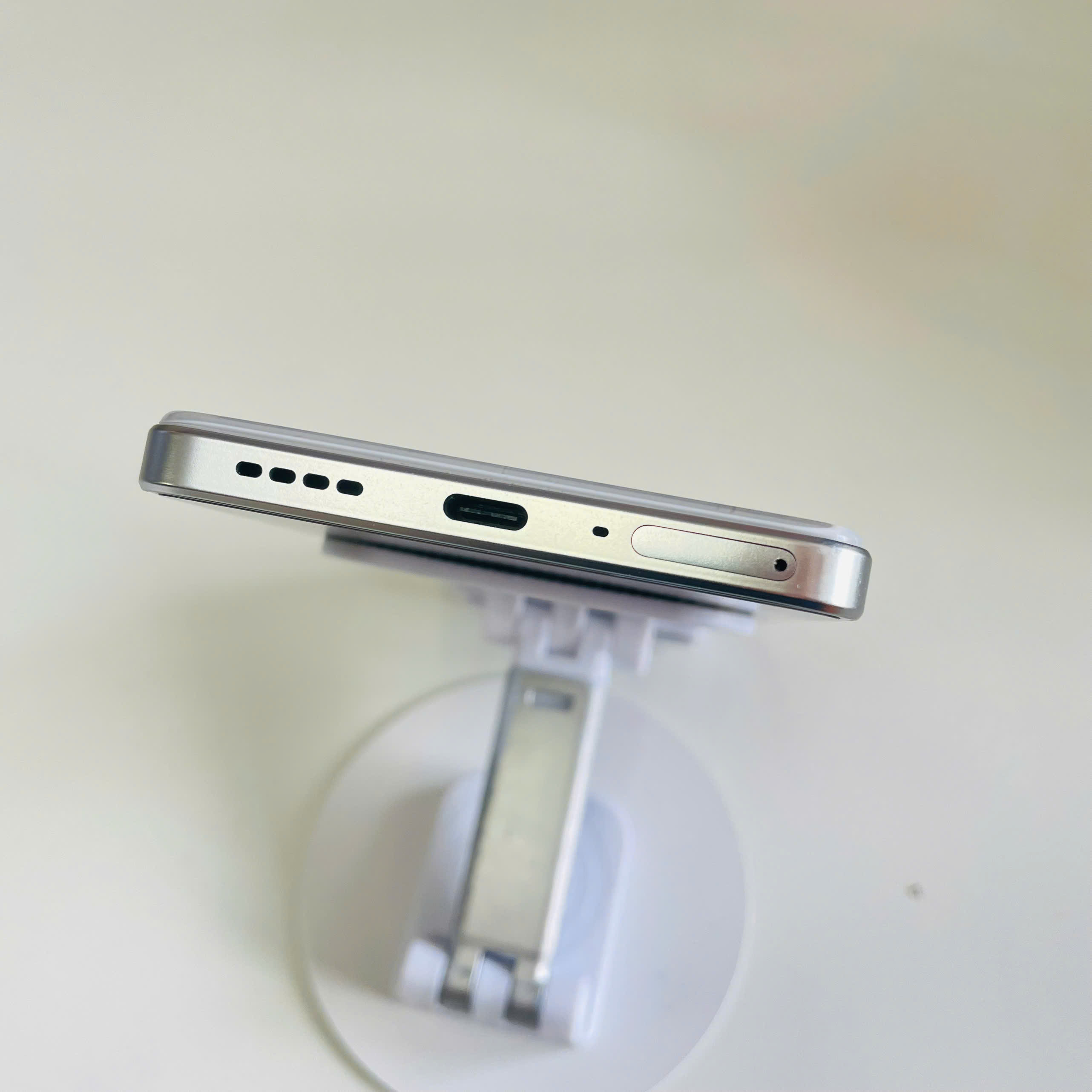 🔥 REALME NEO 7 TURBO – 12/256GB Xám Đẹp 98%