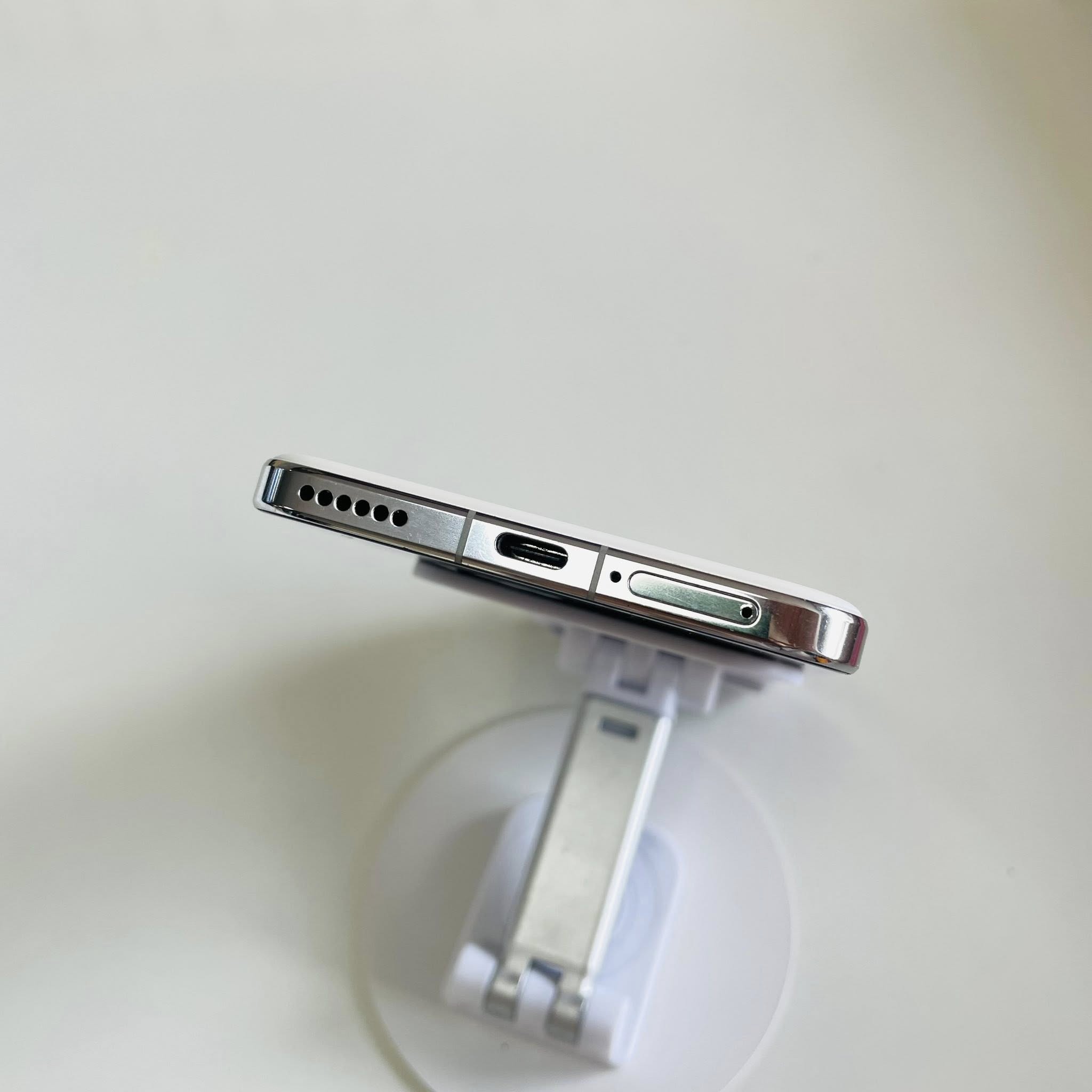 HONOR MAGIC 7 5G — FLAGSHIP MỚI 12/256GB Màu Trắng - Kèm Sạc 35W