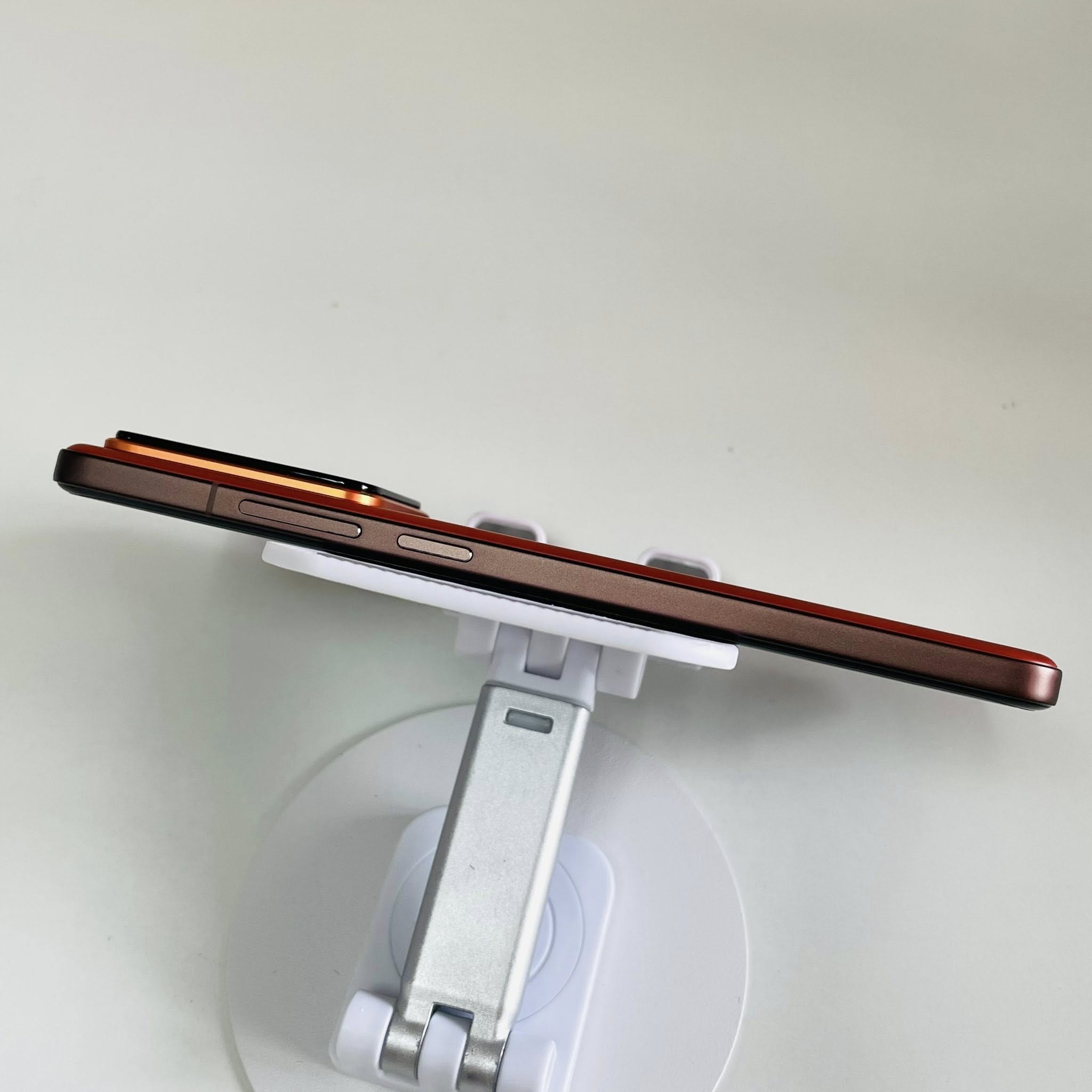 Realme GT 7 Pro up rom 16/512GB cam Đẹp 98+ Pin 100%  Fullbox