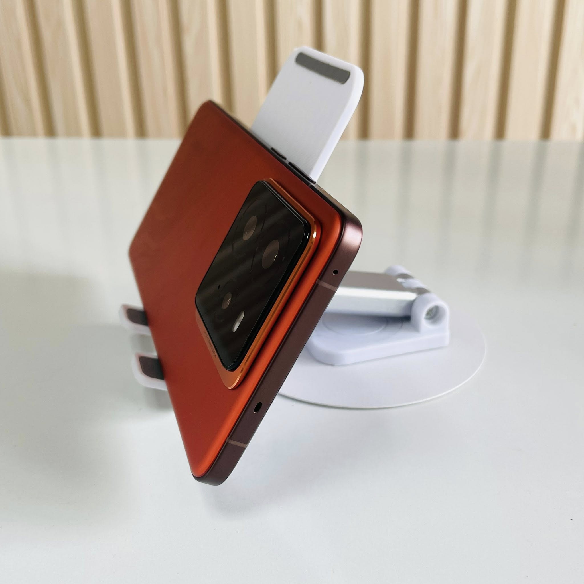 Realme GT 7 Pro up rom 16/512GB cam Đẹp 98+ Pin 100%  Fullbox