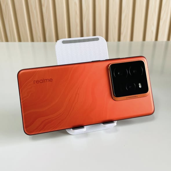 Realme GT 7 Pro up rom 16/512GB cam Đẹp 98+ Pin 100%  Fullbox