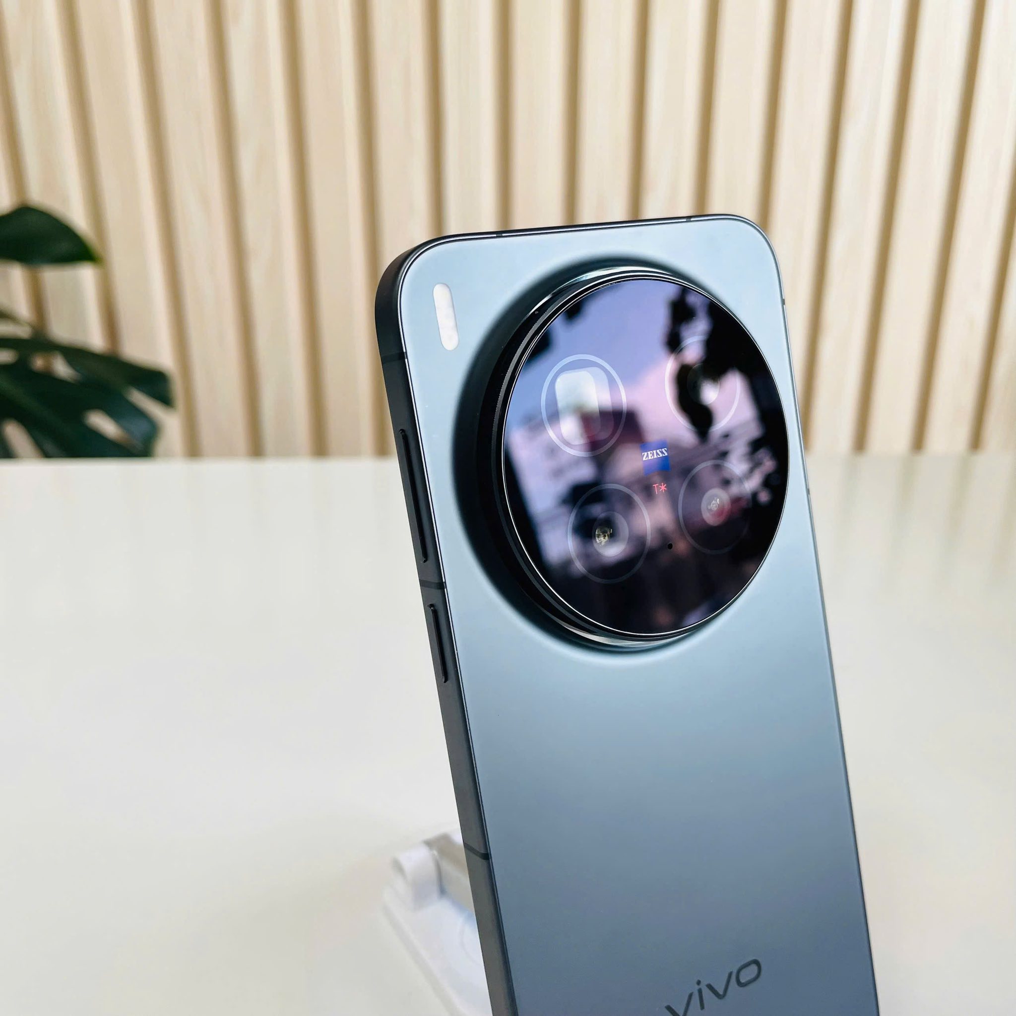 Vivo X300 Pro Chính Hãng 16/512GB Đen Đẹp 99% Pin 100%