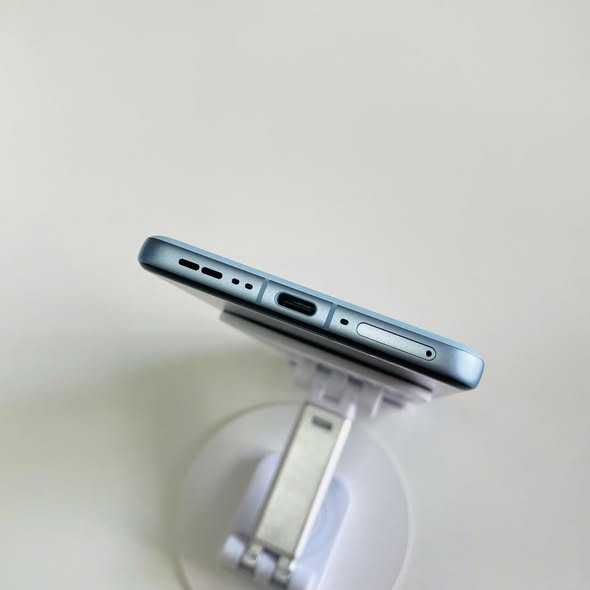 Oppo Find X8 Pro 16/512GB Xanh dương Đẹp 98% Pin 94%