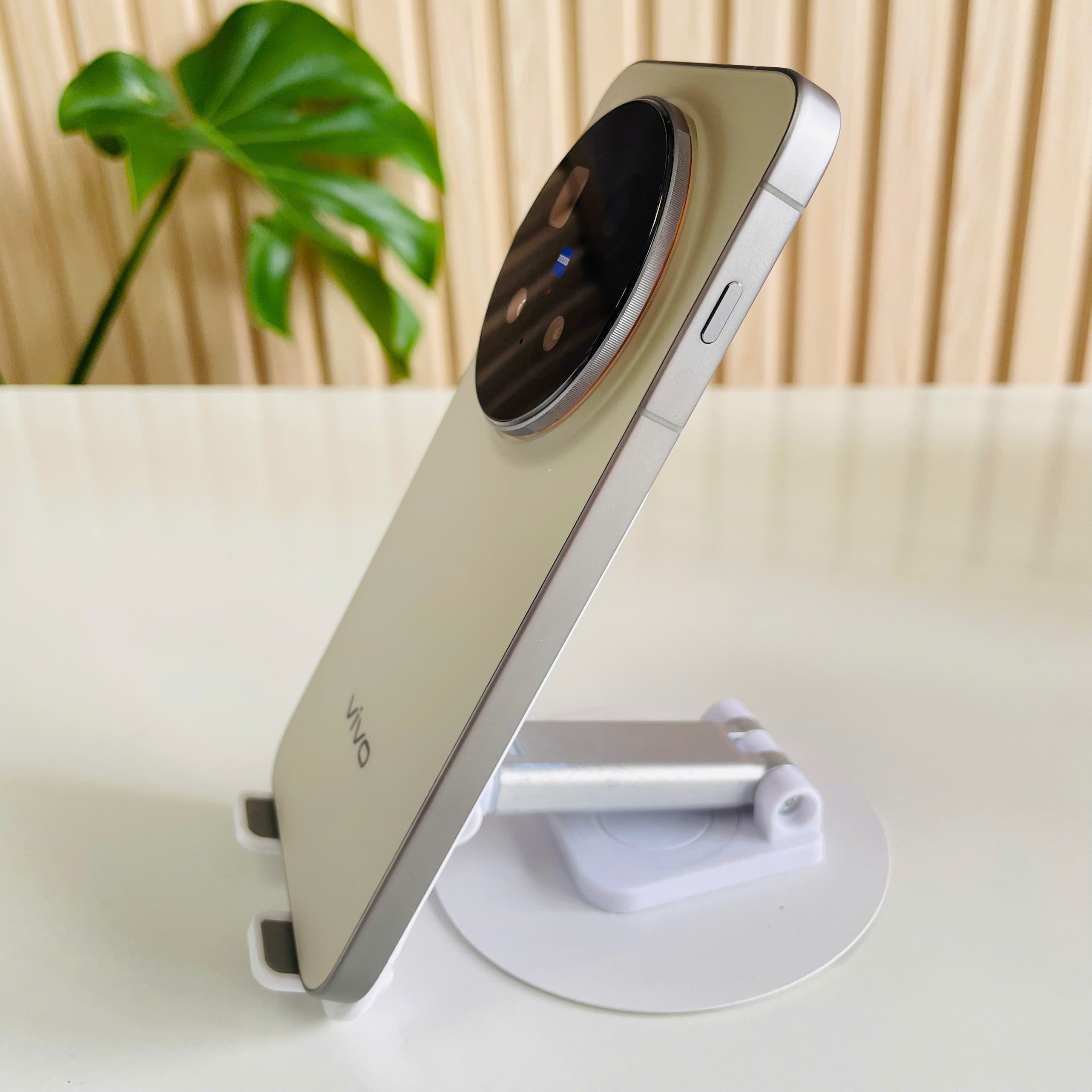 VIVO X300 PRO 5G – 16GB/512GB Nâu Đẹp 99% Pin 100%