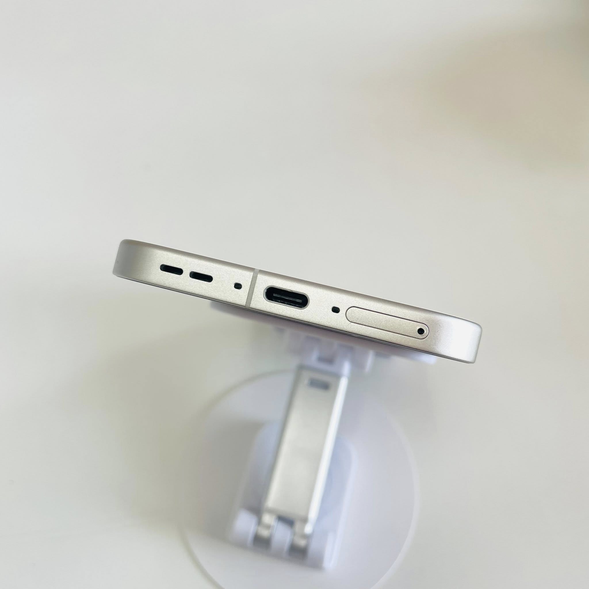 📱 Realme GT 8 Pro 12/256GB Fullbox Pin 99% Màu Kem - Hiệu năng đỉnh, pin khủng 7000mAh Đẹp 98+