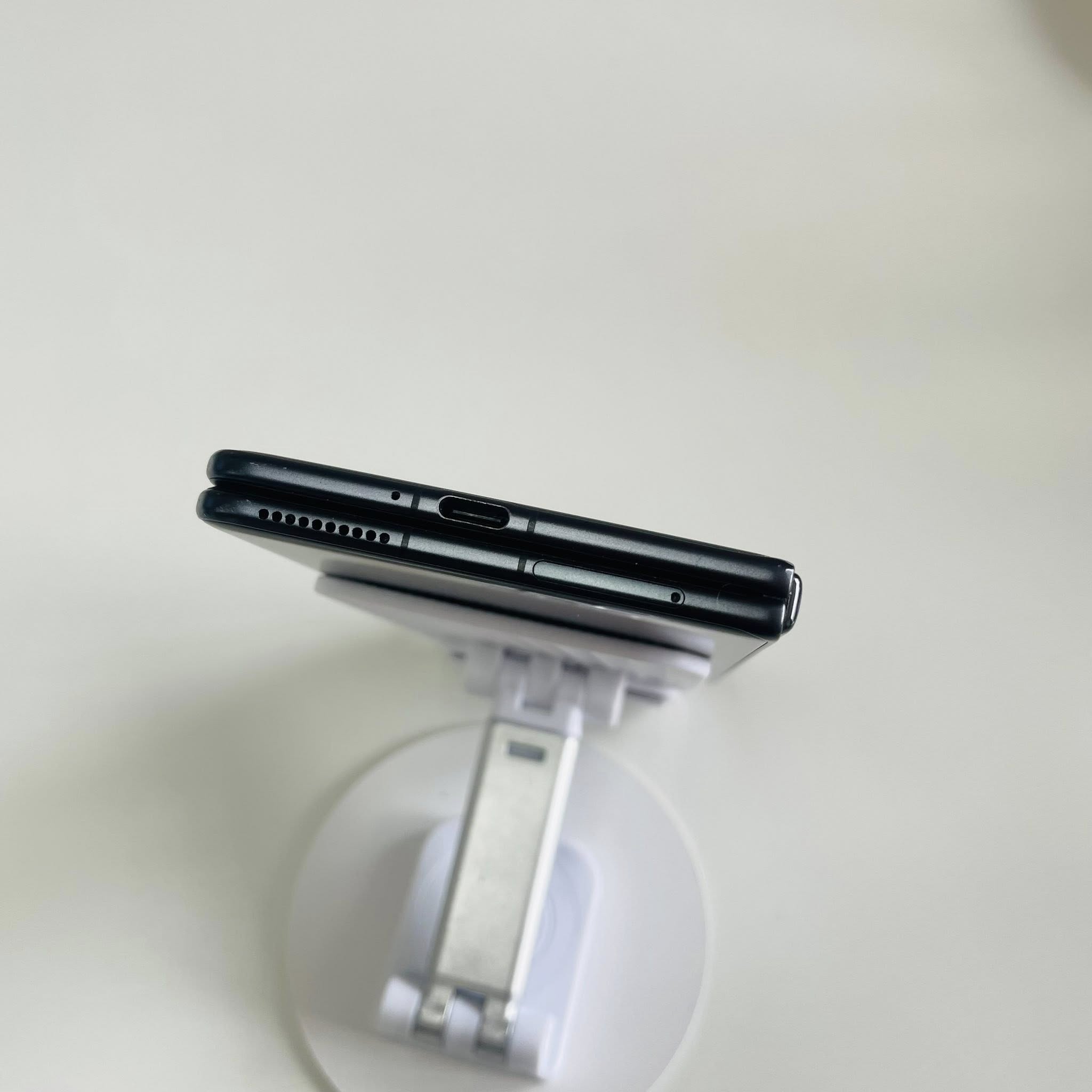 📱 Honor Magic V3 Quốc Tế 12/512GB Fullbox Màu Xanh - còn bảo hành đến gần cuối năm 2026