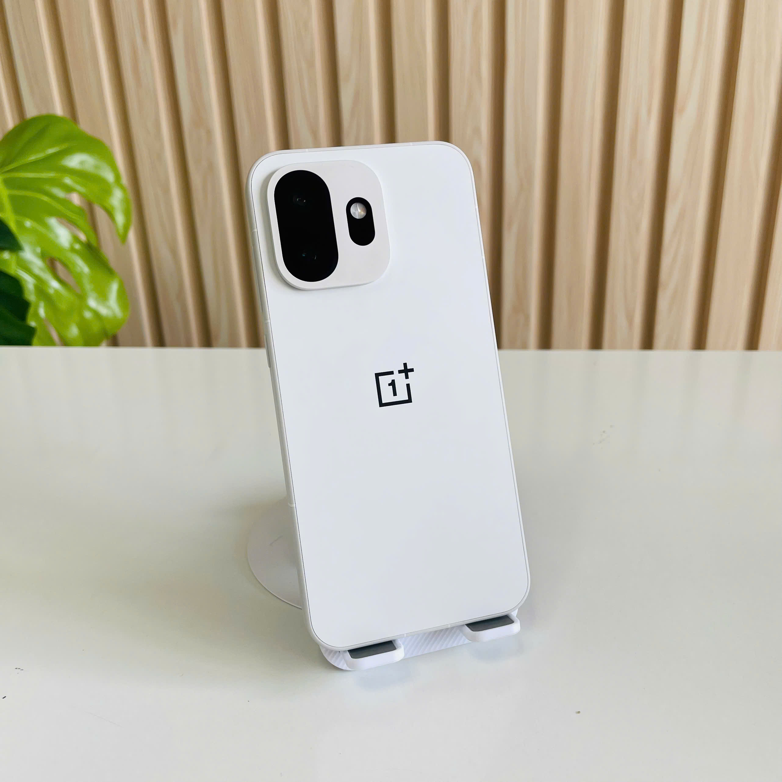 🔥 ONEPLUS 15T - 16/256GB Màu Trắng Fullbox Đẹp 98+ Pin Trâu