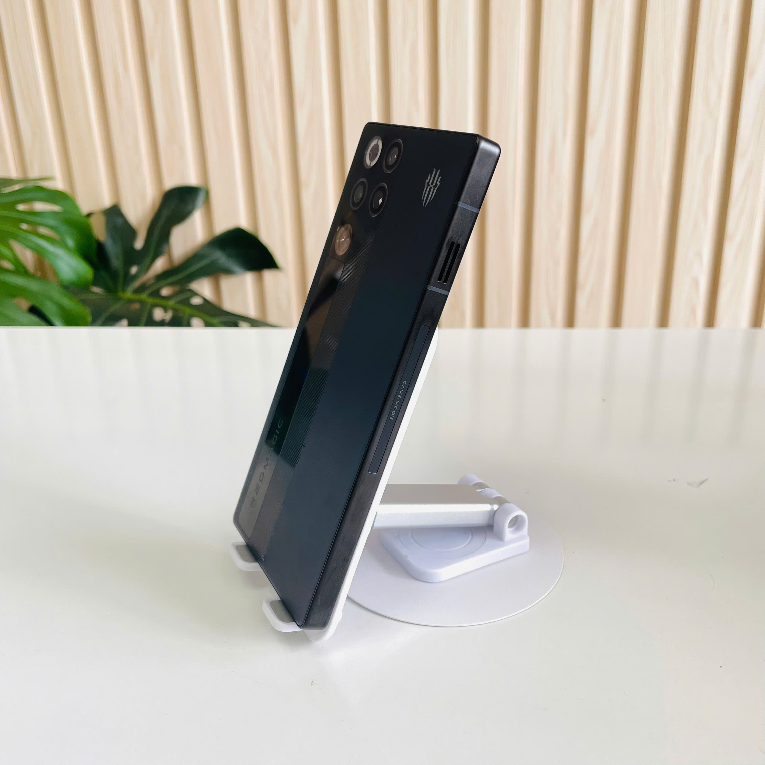 Nubia Red Magic 11 Pro – Chính Hãng 12/256GB 🎮 Siêu phẩm gaming – Chip cực mạnh – Pin khủng 7500mAh