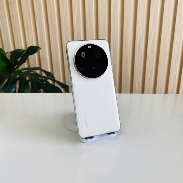 📱 Xiaomi 15 Ultra Nội Địa – Hiệu năng đỉnh 12/256GB Pin 98% Màu Trắng  Fullbox Đẹp 98%