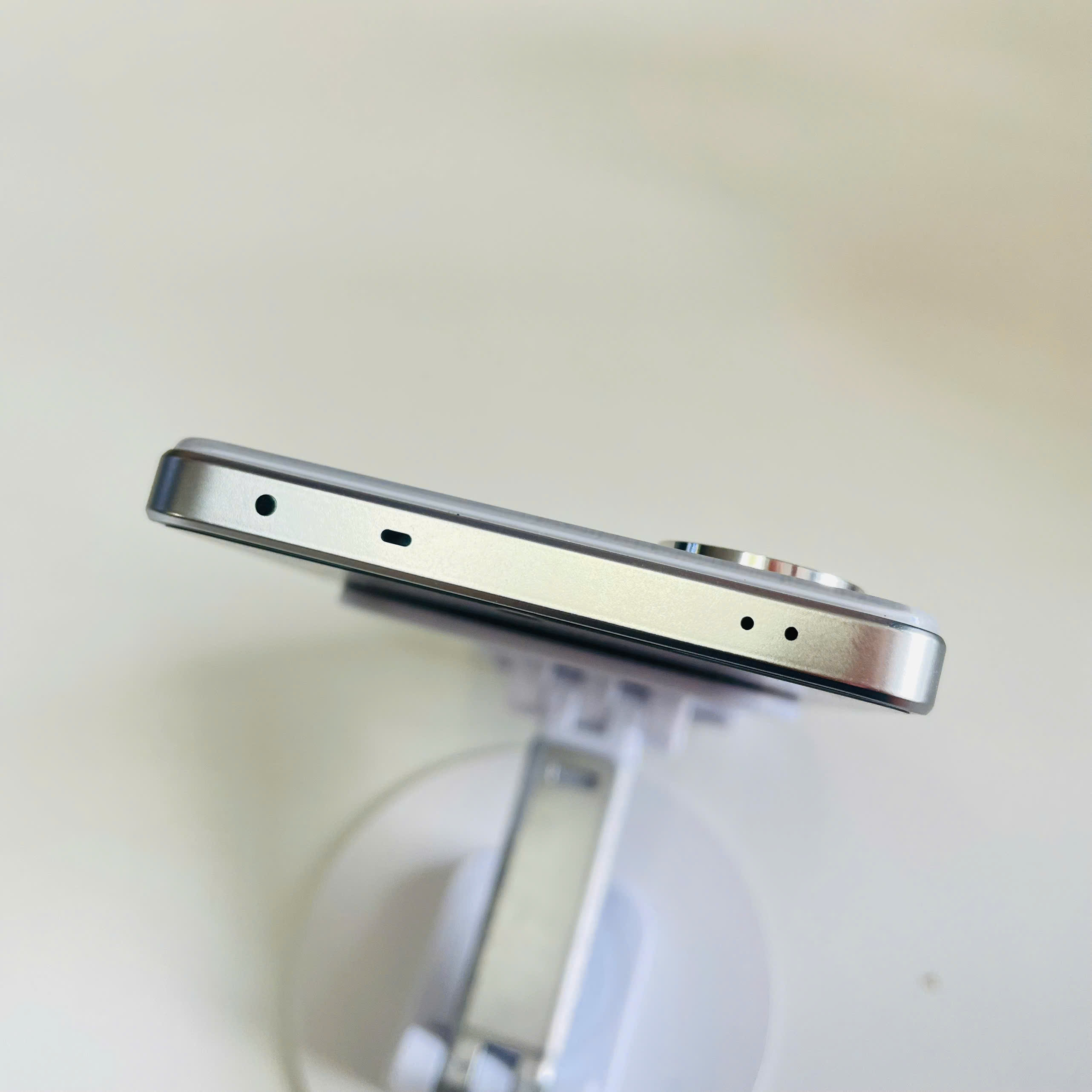 🔥 REALME NEO 7 TURBO – 12/256GB Xám Đẹp 98%