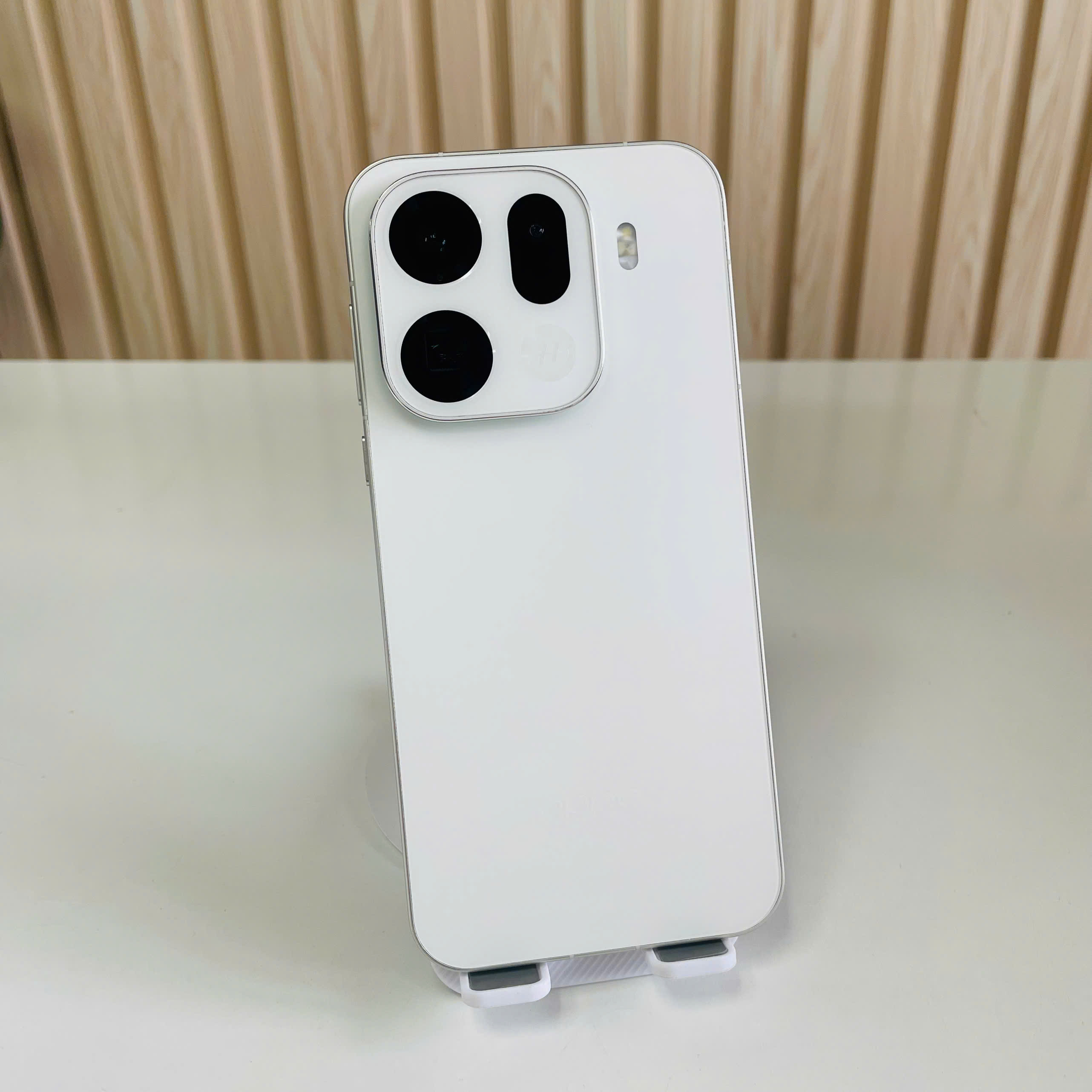 OPPO FIND X9 PRO - TRẮNG 16/512GB ĐẸP 98% PIN 100% FULLBOX