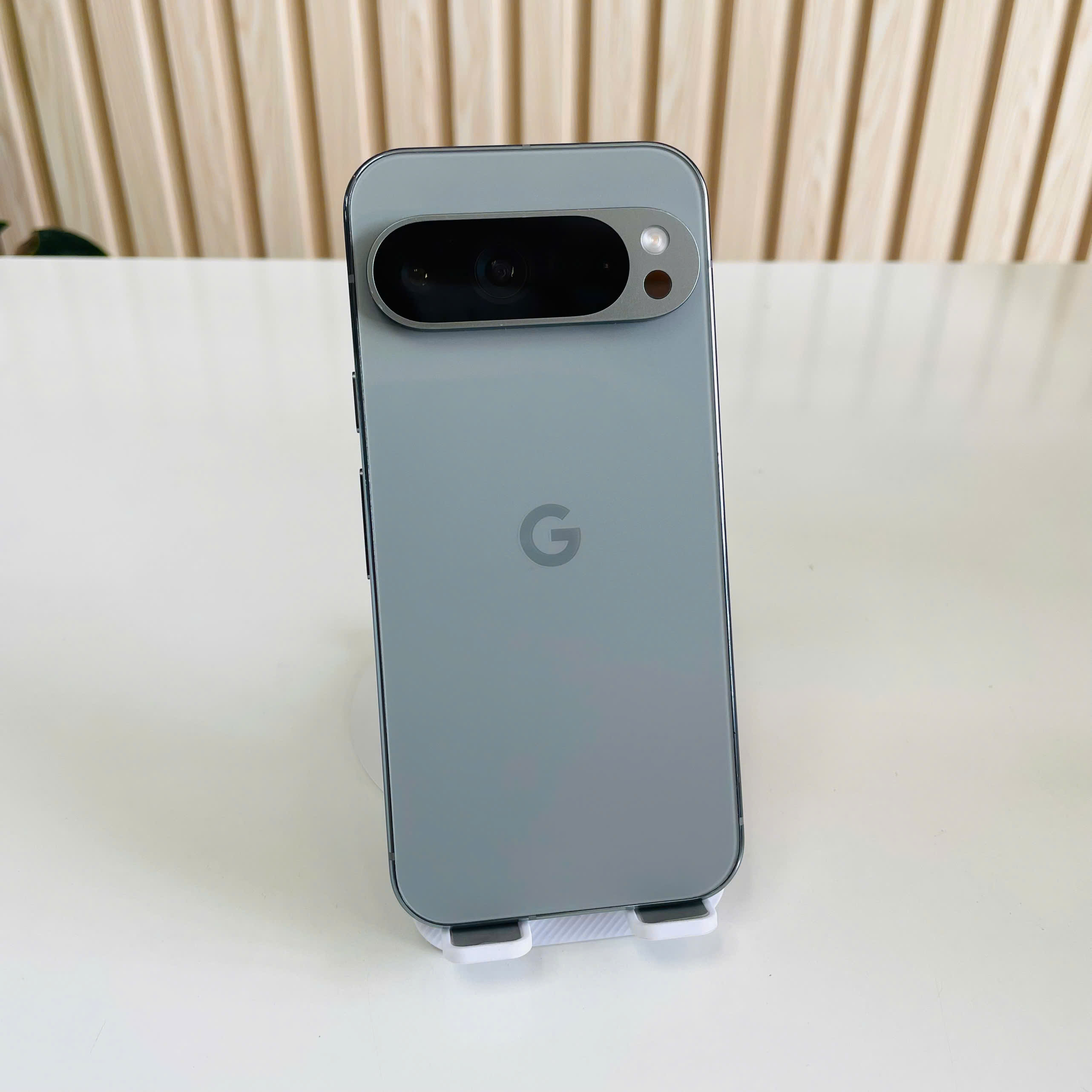 📱 Google Pixel 9 Pro Quốc Tế | 16GB/256GB Xám Đẹp 98% Pin 100%