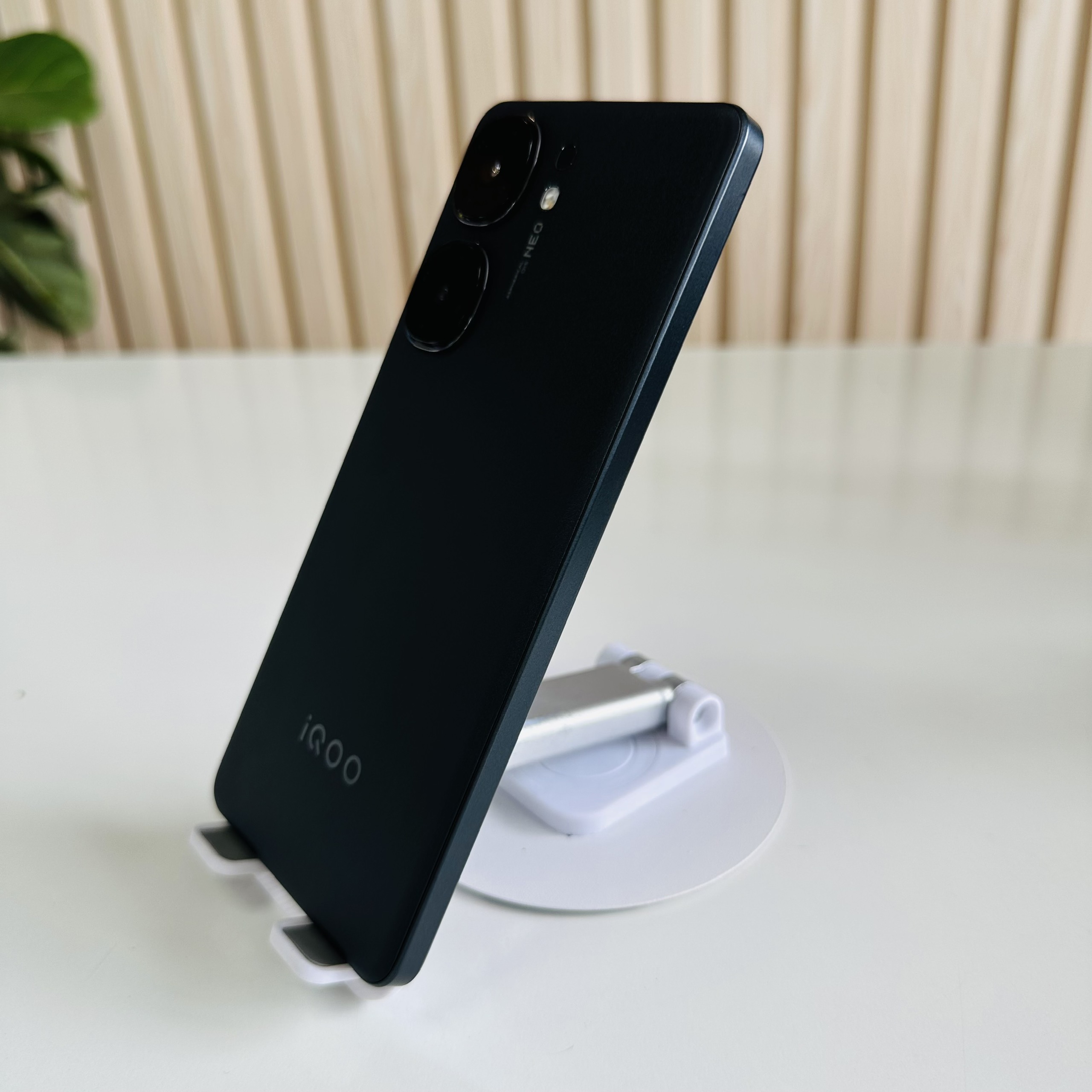 iQOO NEO 9 12/256GB Pin 100 Màu Đen Đẹp 98% - Kèm sạc 30W